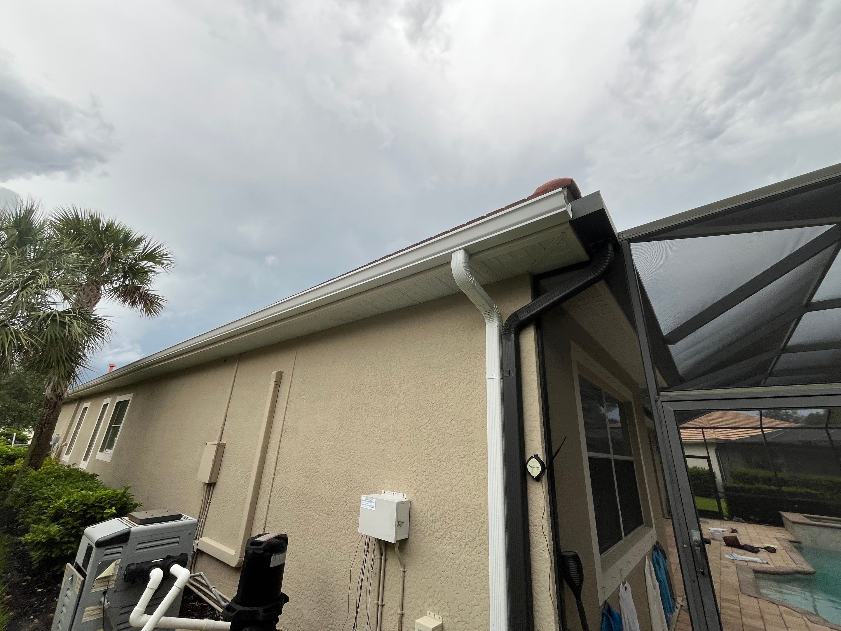 Seamless Gutters in Fort Myers FL by Gutter Professors