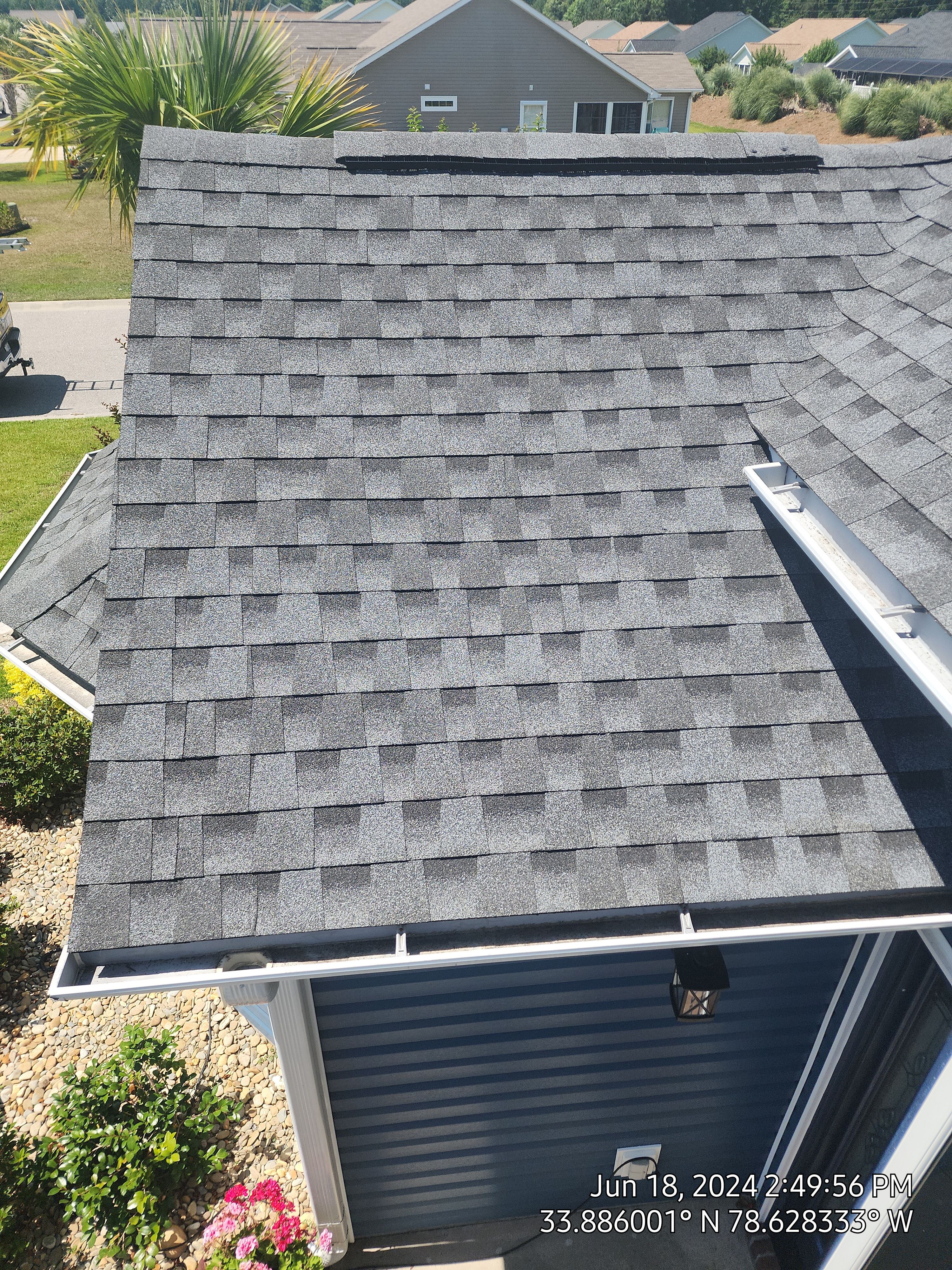 GAF HDZ - Pewter  by Linta Roofing
