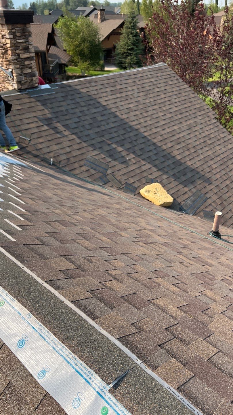 Owens Corning TruDefinition Duration by Montana Roofing Solutions