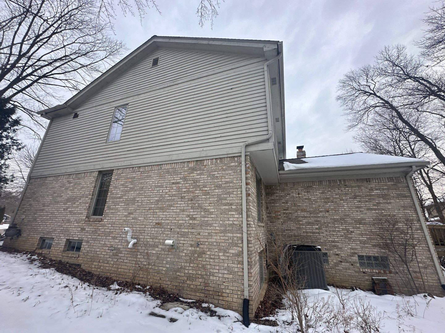 Siding Replacement using Alside Costal Sage by 180 Contractors