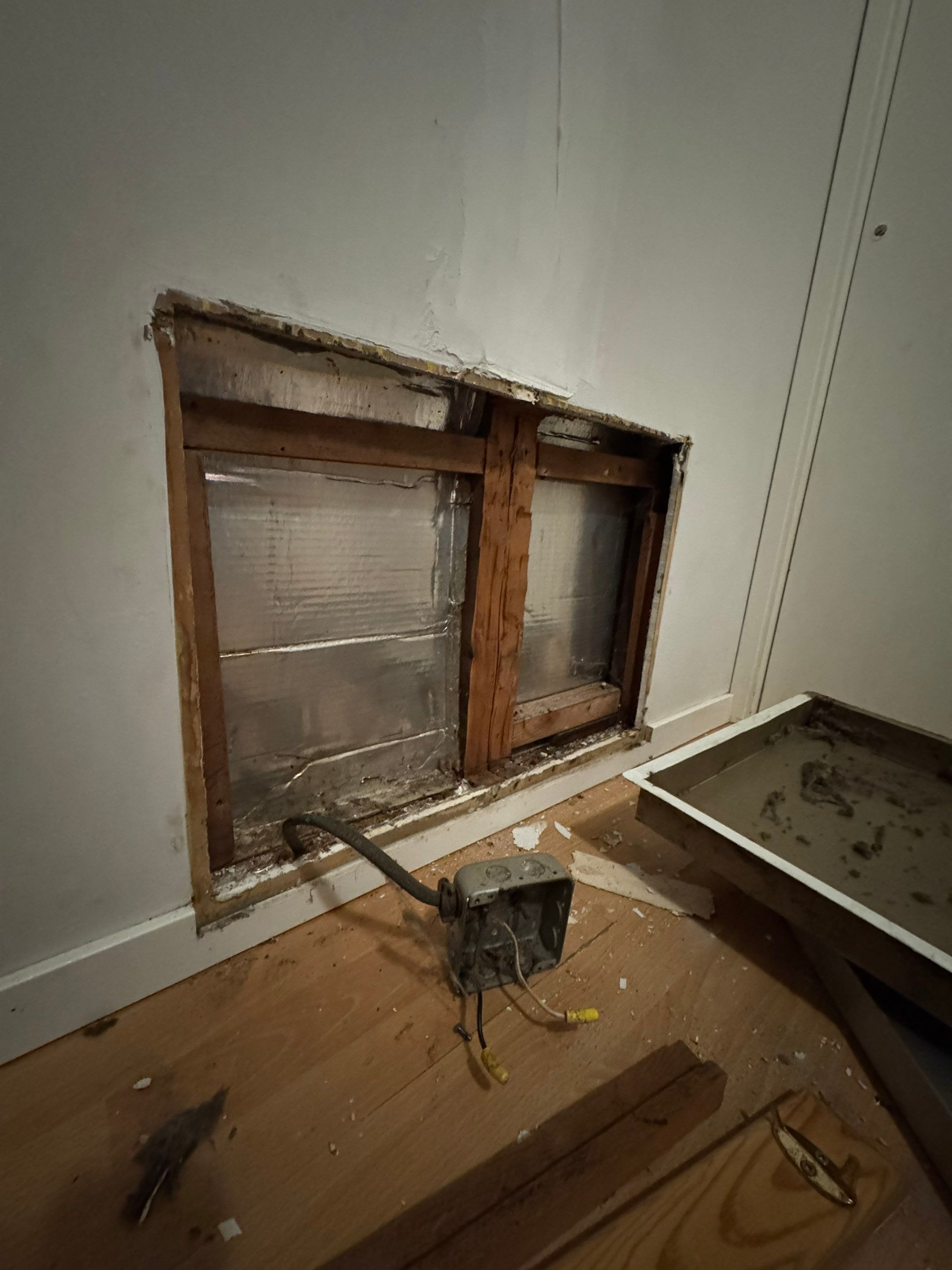 House Renovation - 25th st- West Vancouver by YVR Construction Group