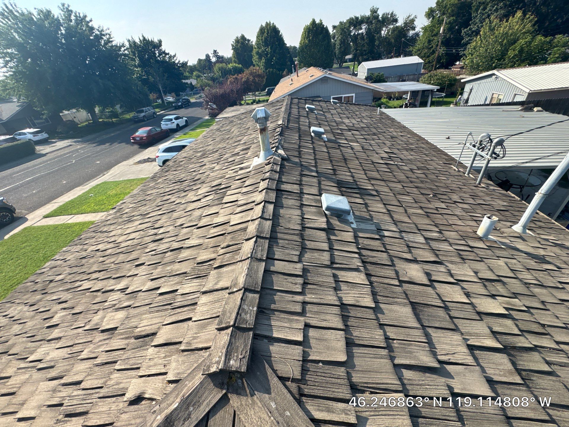 Residential Roof Replacement in Pasco Featuring CertainTeed Landmark PRO Shingles by Alpine Roofing