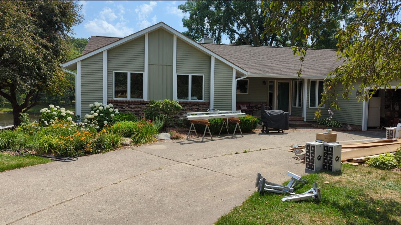 Siding On The Lake in Laingsburg by Acme Exteriors