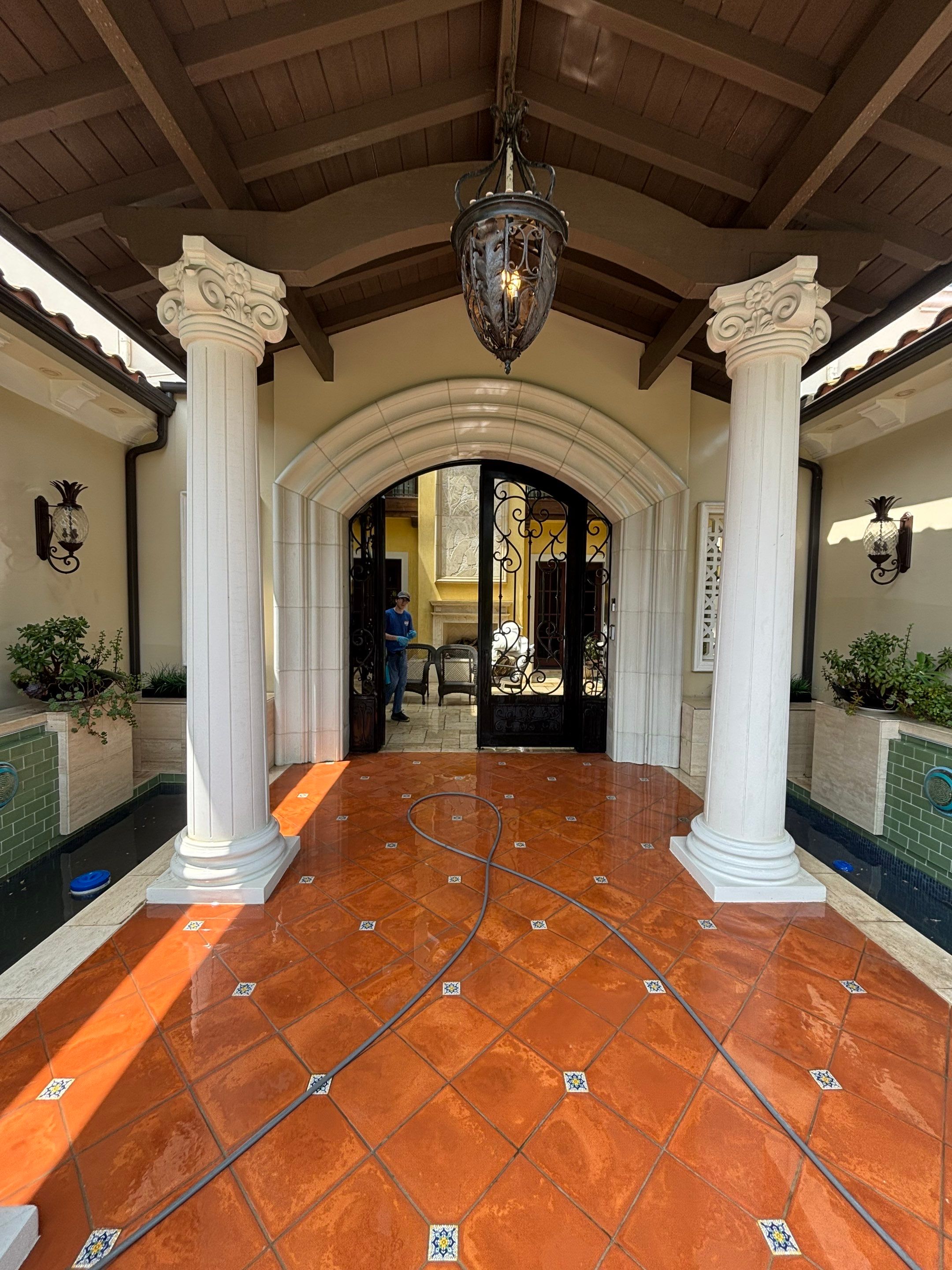 Mansion Exterior Pressure Washing by Pirate Pete’s Power Washing