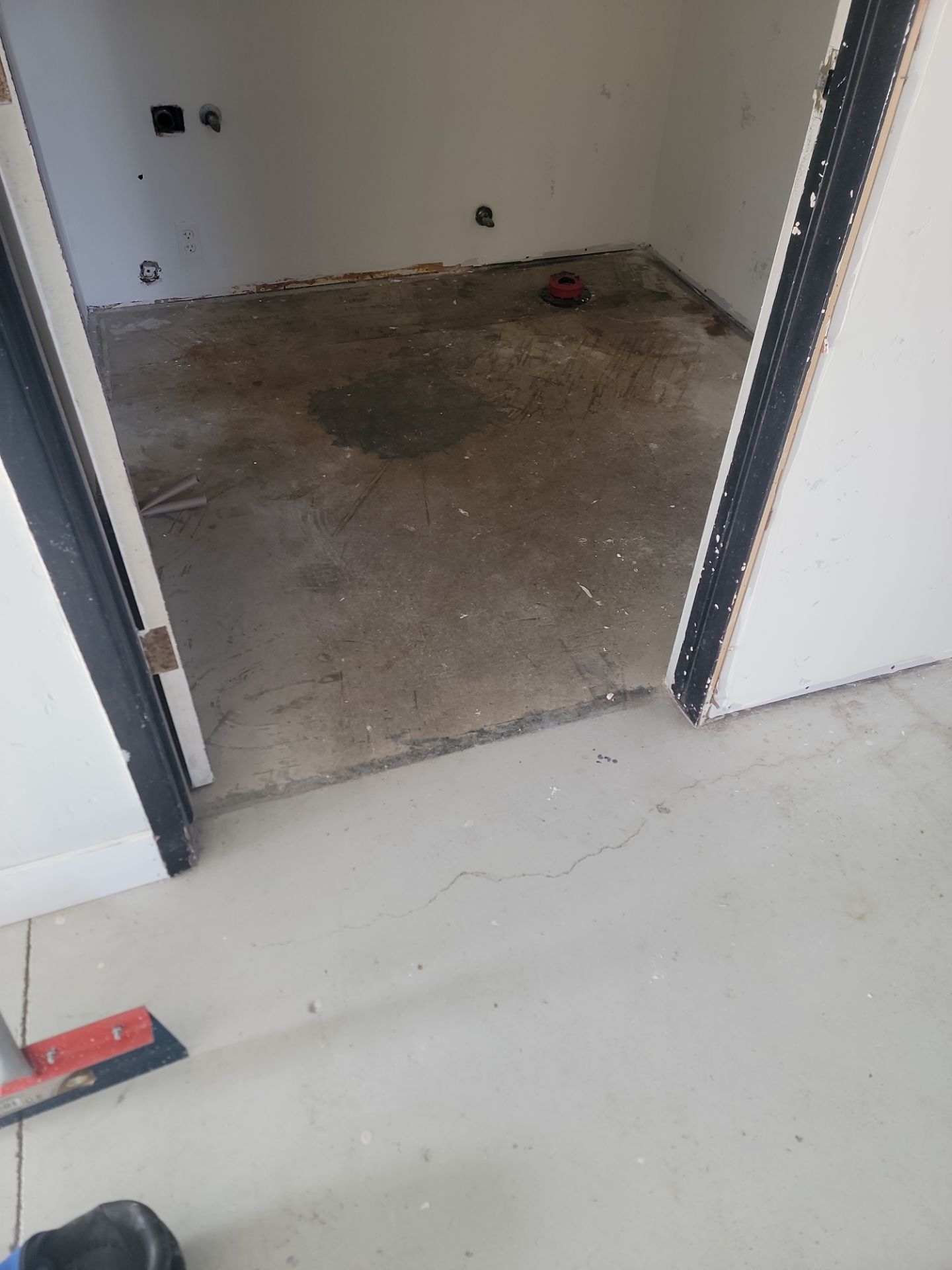 Central Coast Carts Show Room Floor by MGP Coatings