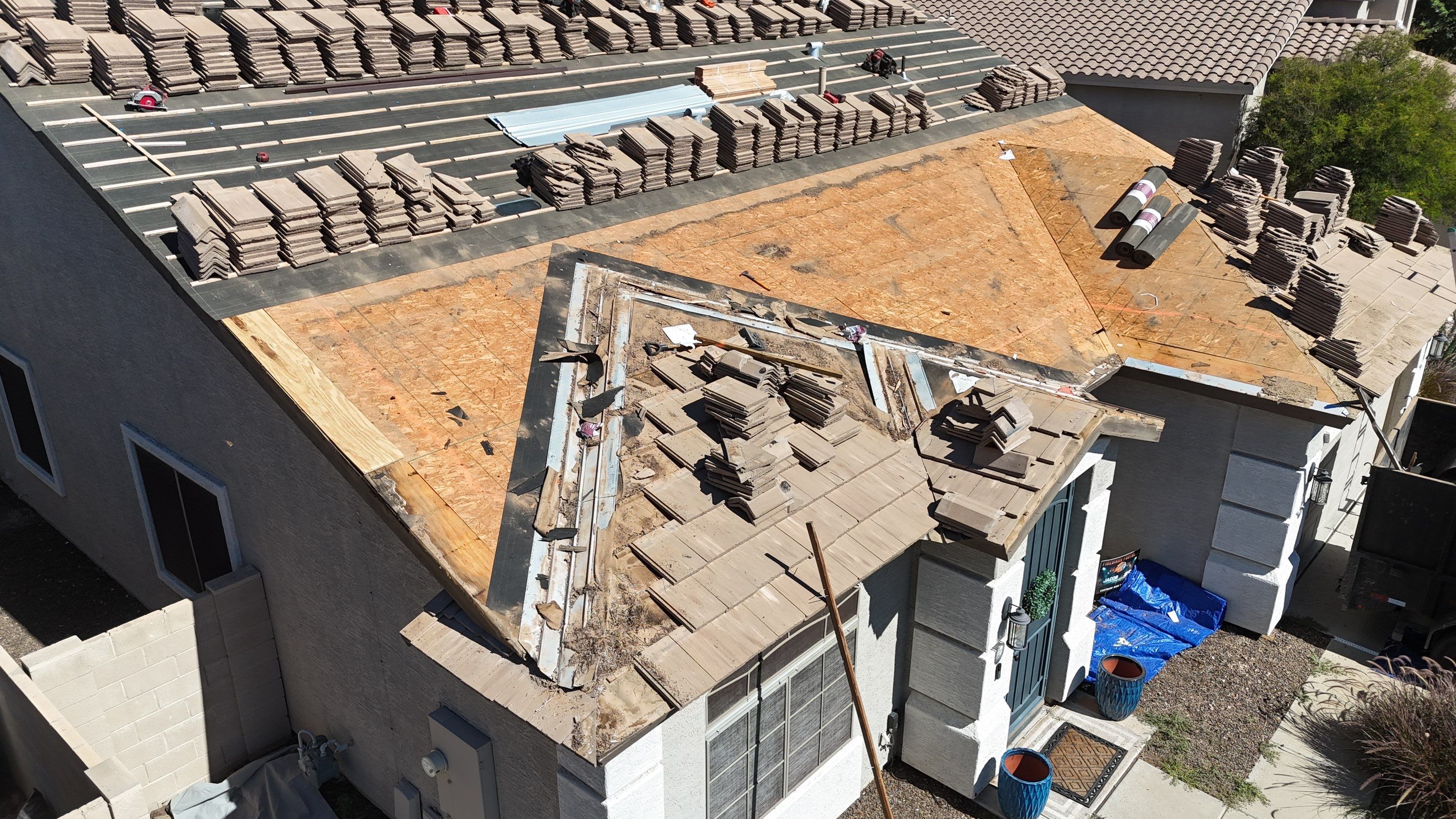 Tile R&R - Malarkey UDL by Saint Roofing