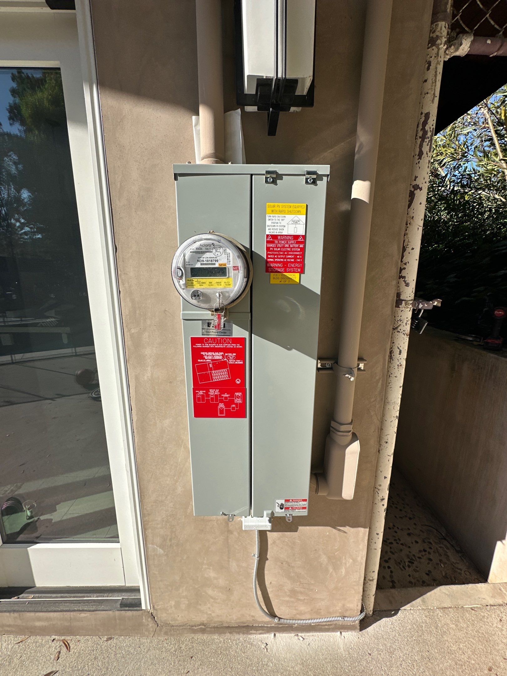 Los Angeles Residential Solar and Battery Installation by AWS Solar