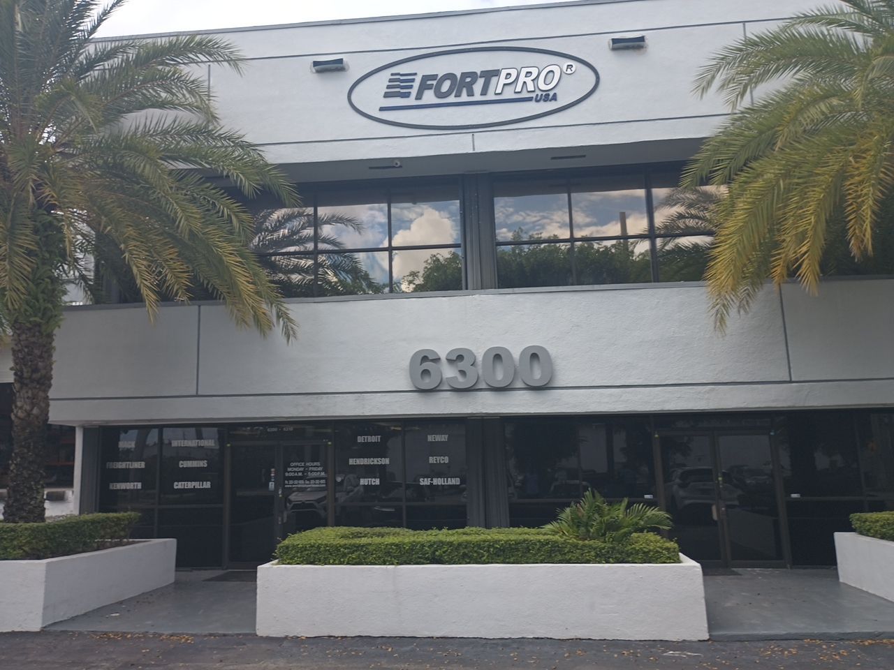 NEW DORAL INVESTMENT CORP by Souffront Construction & Engineering
