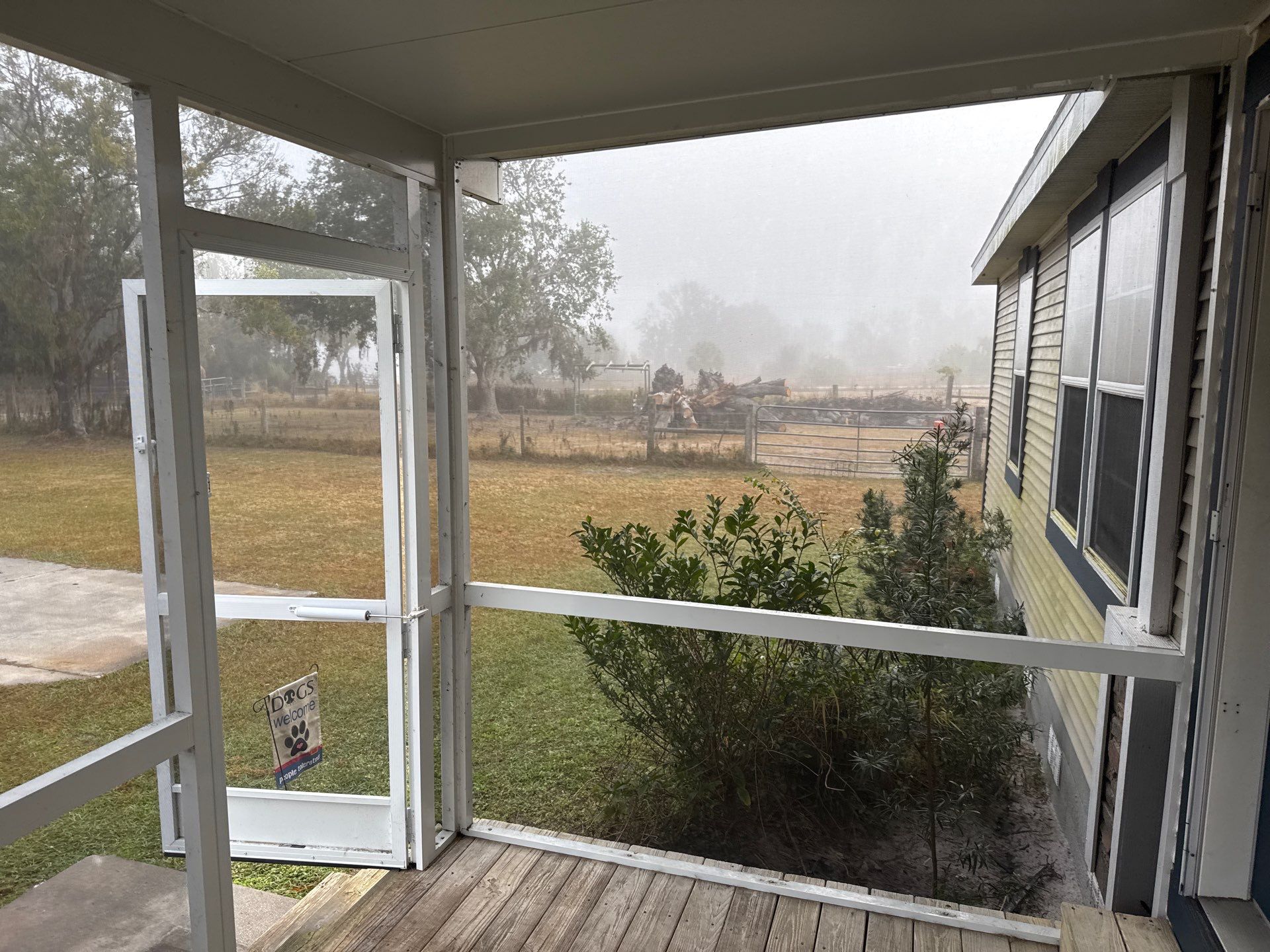 House Wash & Porch Cleaning in Homestead Property, Parrish, FL | Sunshine AquaWash by Sunshine AquaWash