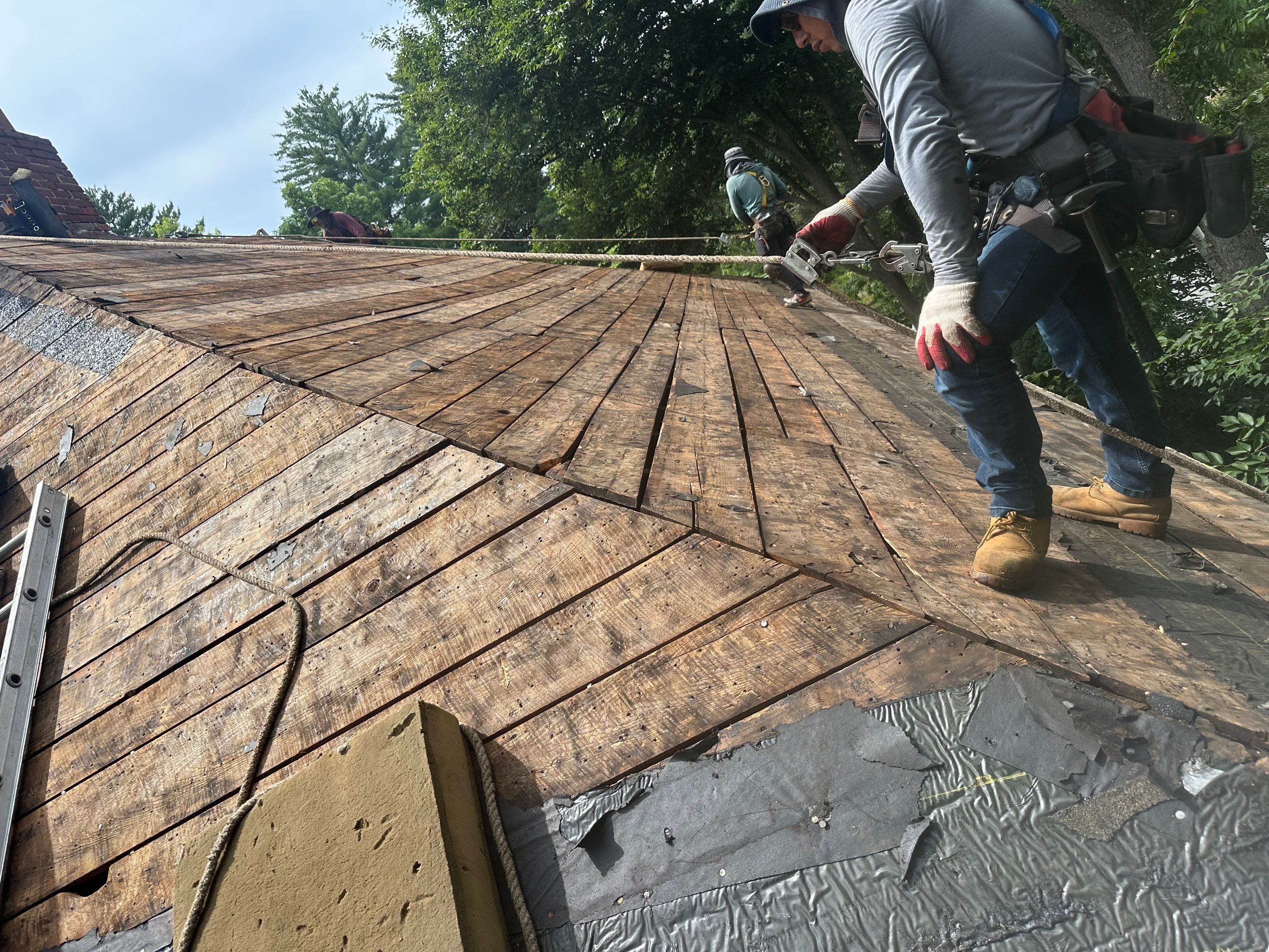 Claremont, NH – Complete Roof Deck Restoration & Owens Corning Roof Installation by Tall pine roofing