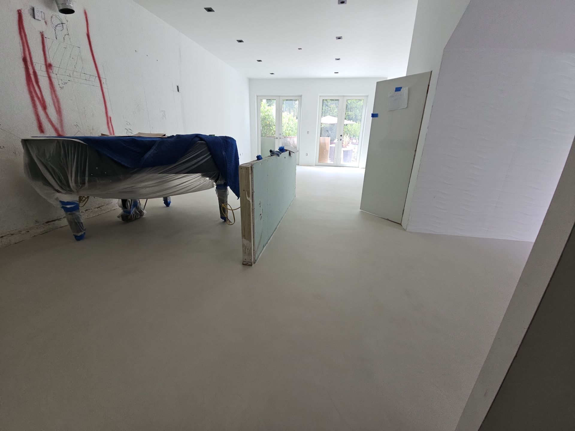 Aventura Private Home by Seamless Surfaces