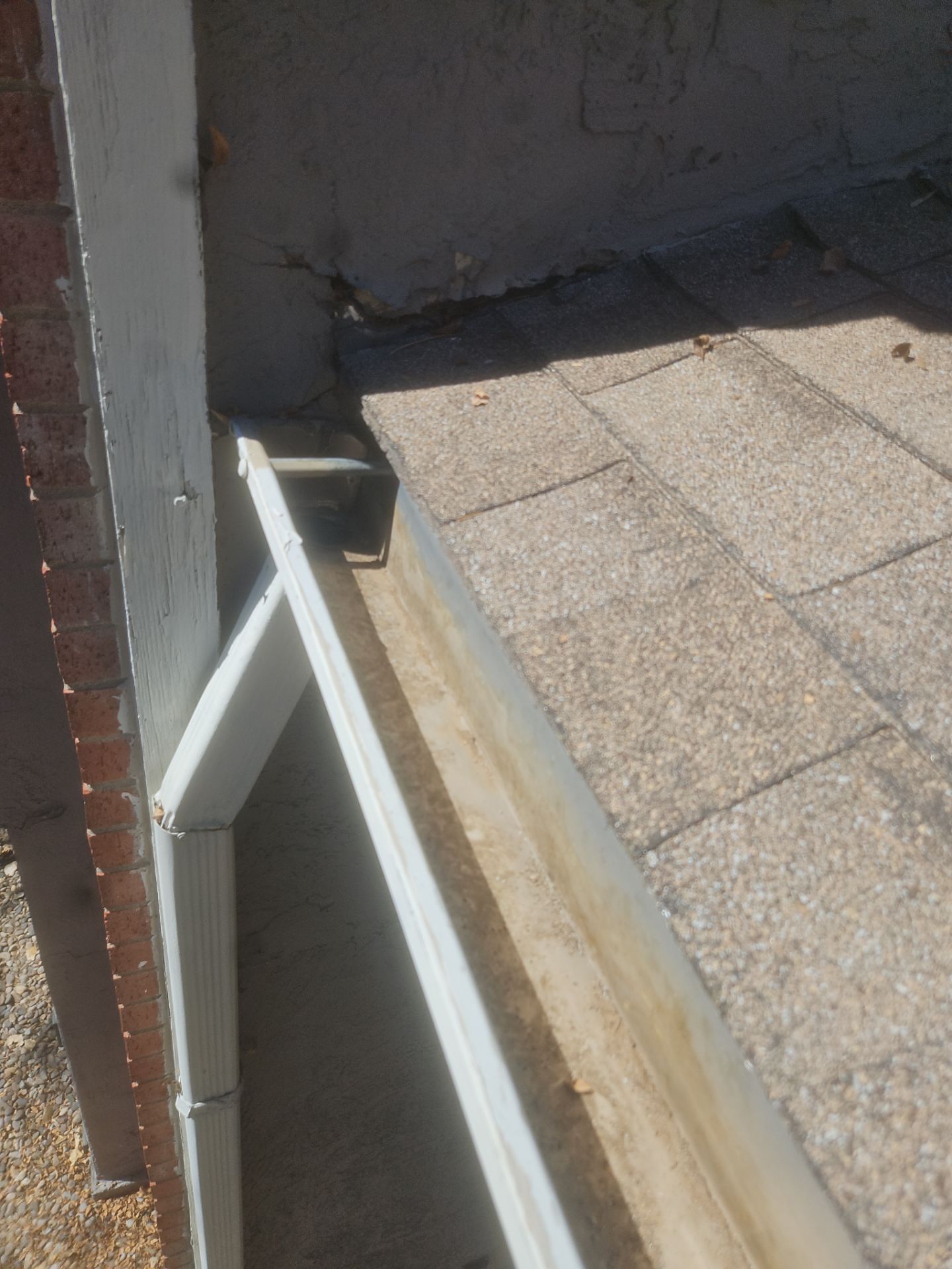Commercial gutter cleaning New Mexico after photo with clean gutters