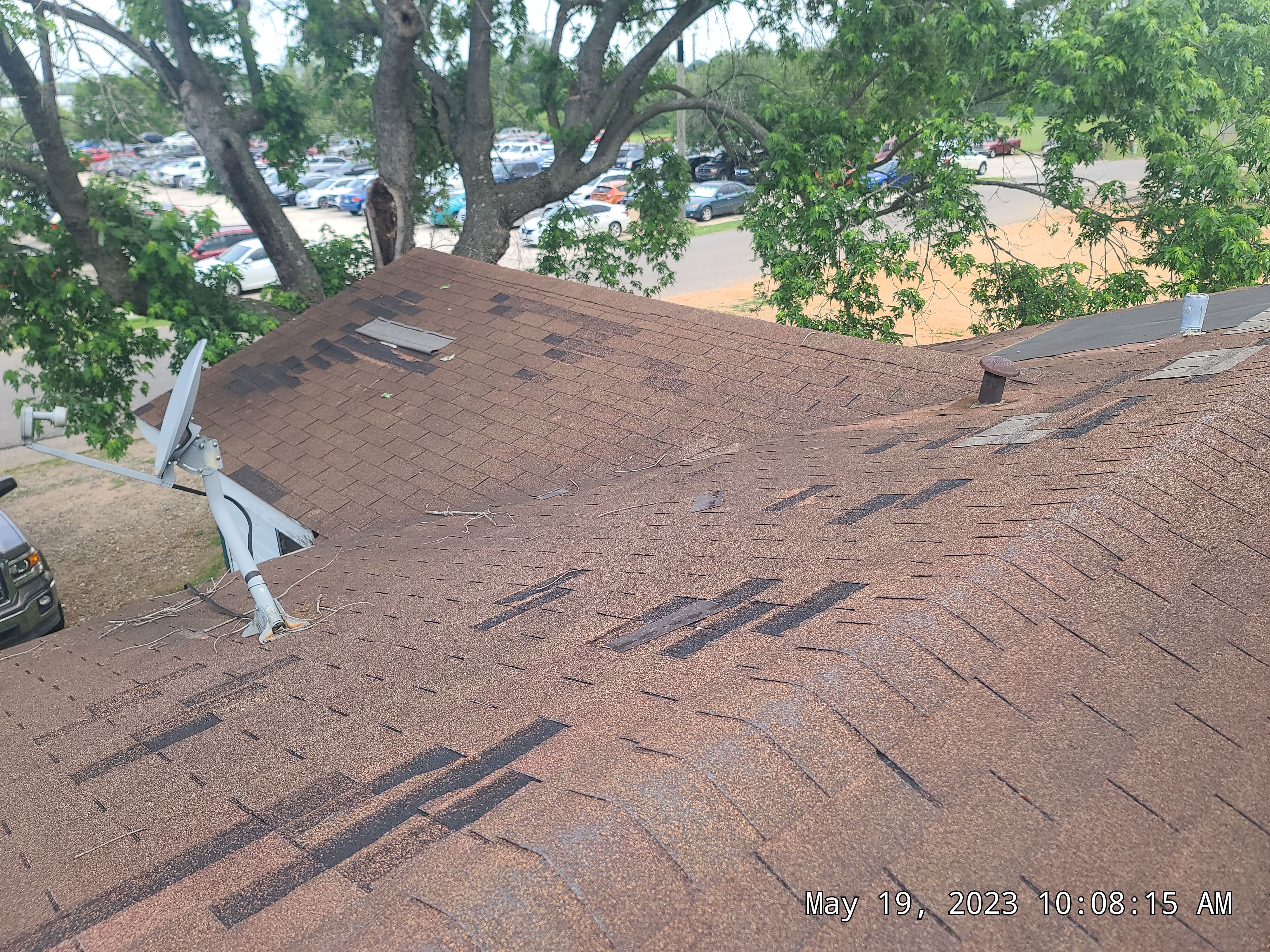 Residential Reroof: 25 Year 3-Tab Shingle by Hostetler Roofing
