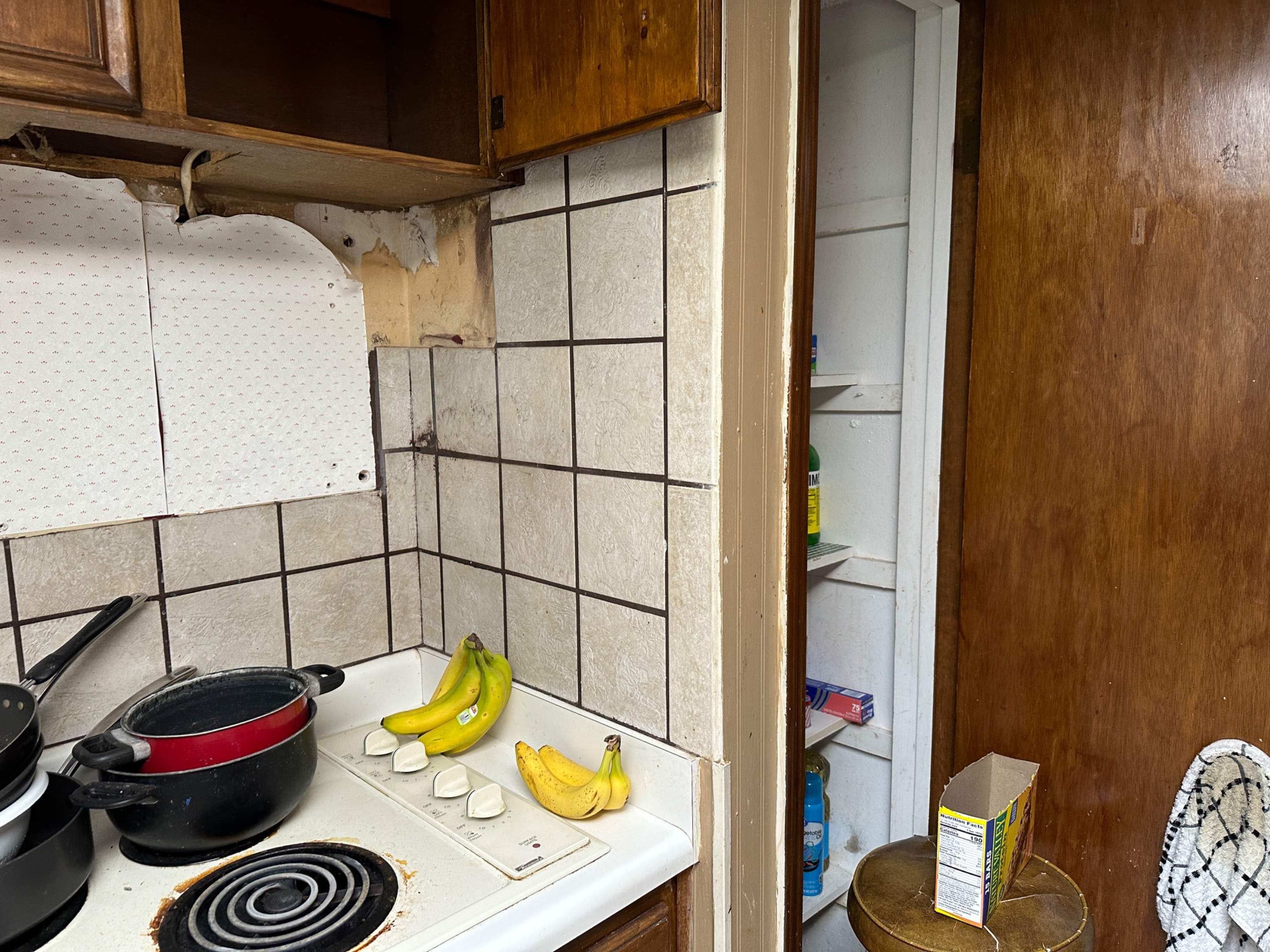 San Antonio Kitchen and Bathroom Remodel with Granite Countertops by Mena stone surfaces