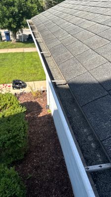 Turtle Shell gutter protection installation in Naperville, IL 60565, photograph 3