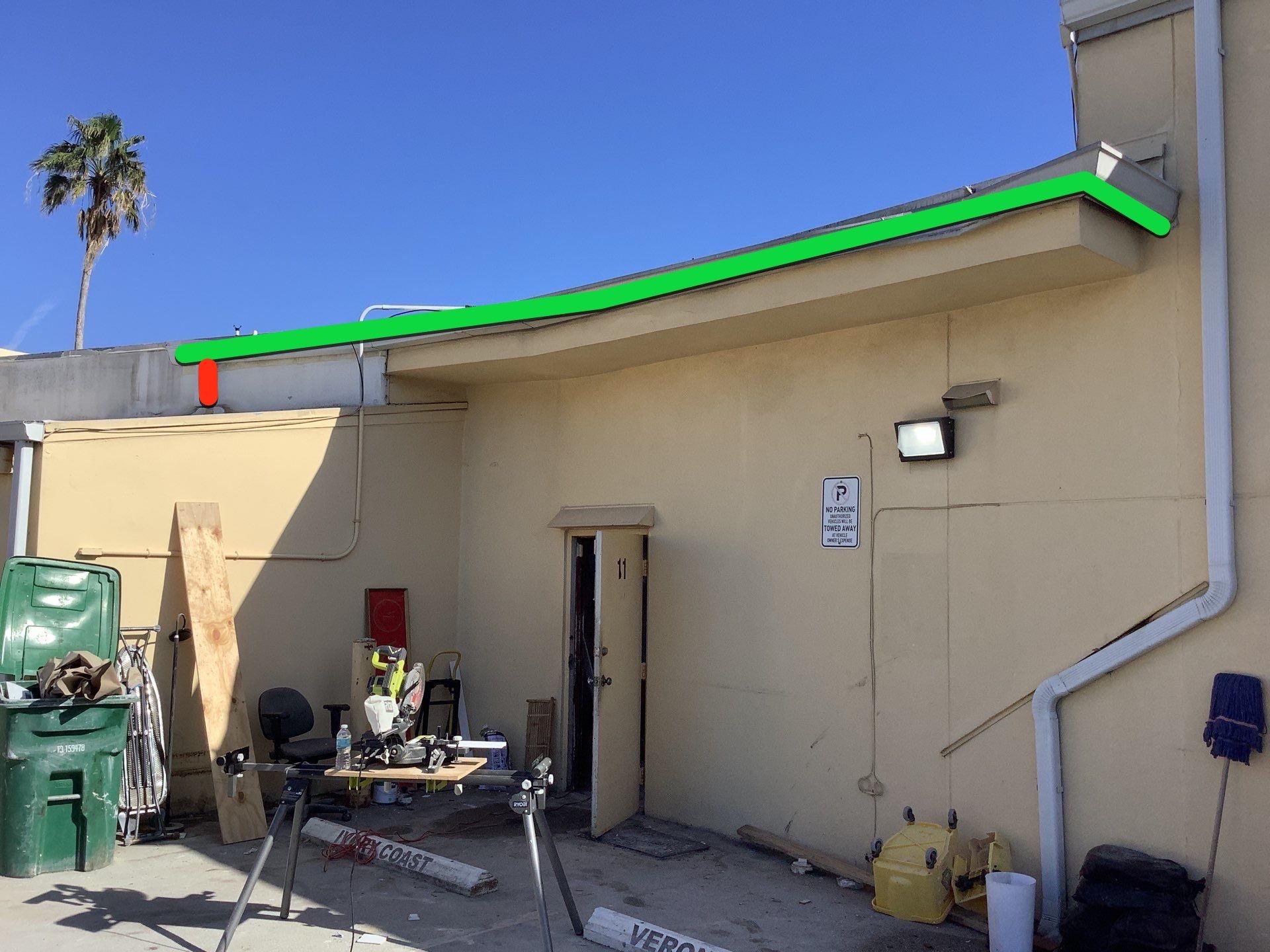 Aluminum Seamless Gutters in Sarasota FL by Gutter Professors