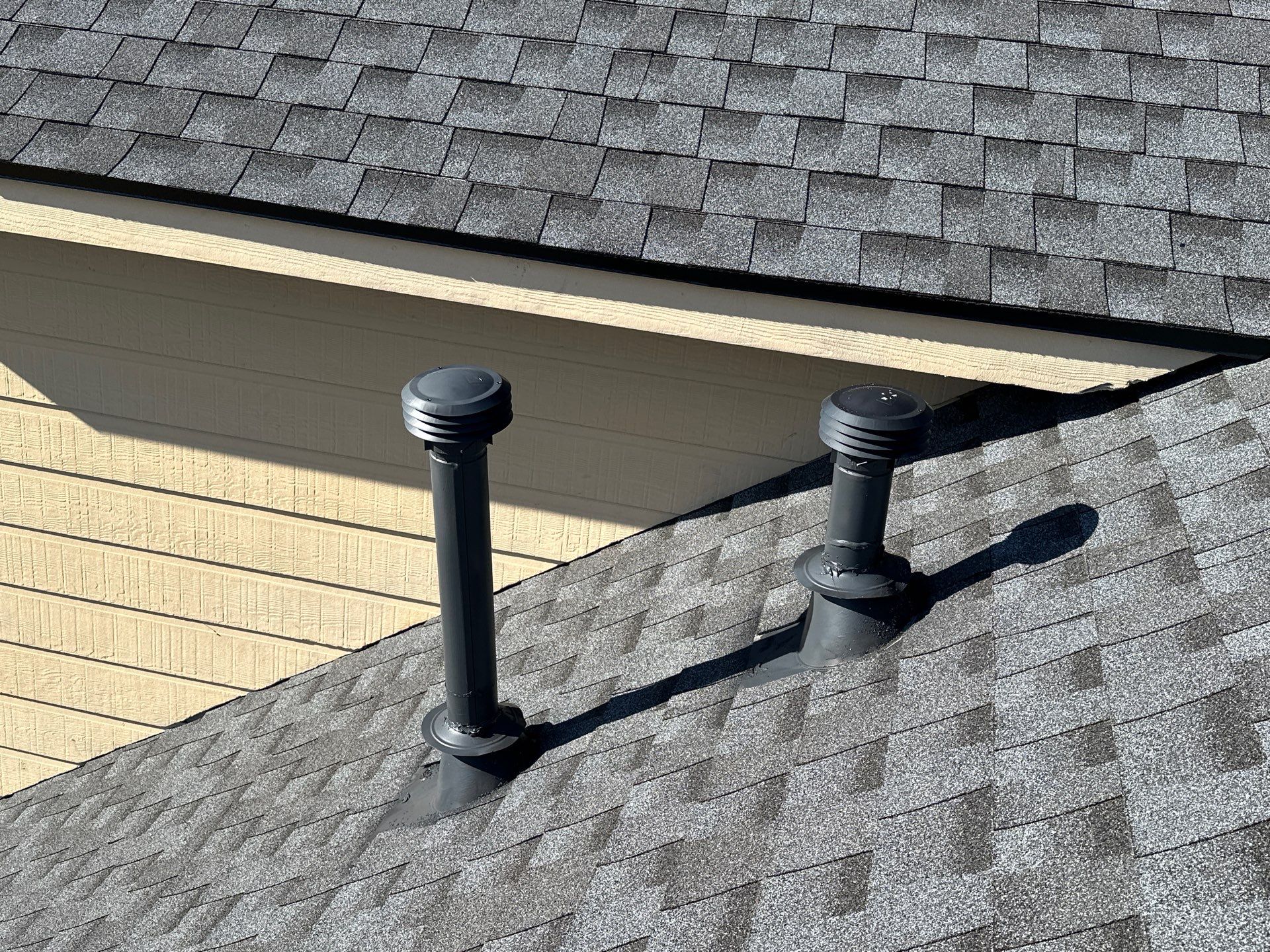 Full Roof Replacement in Mansfield Texas - GAF MasterElite Golden Pledge 25 year Warranty by First United Roofing & Construction