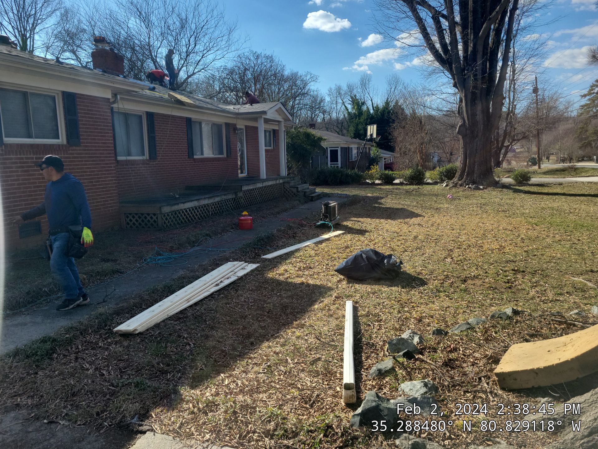 Charlotte- Williamsburg Gray by Merritt Roofing LLC