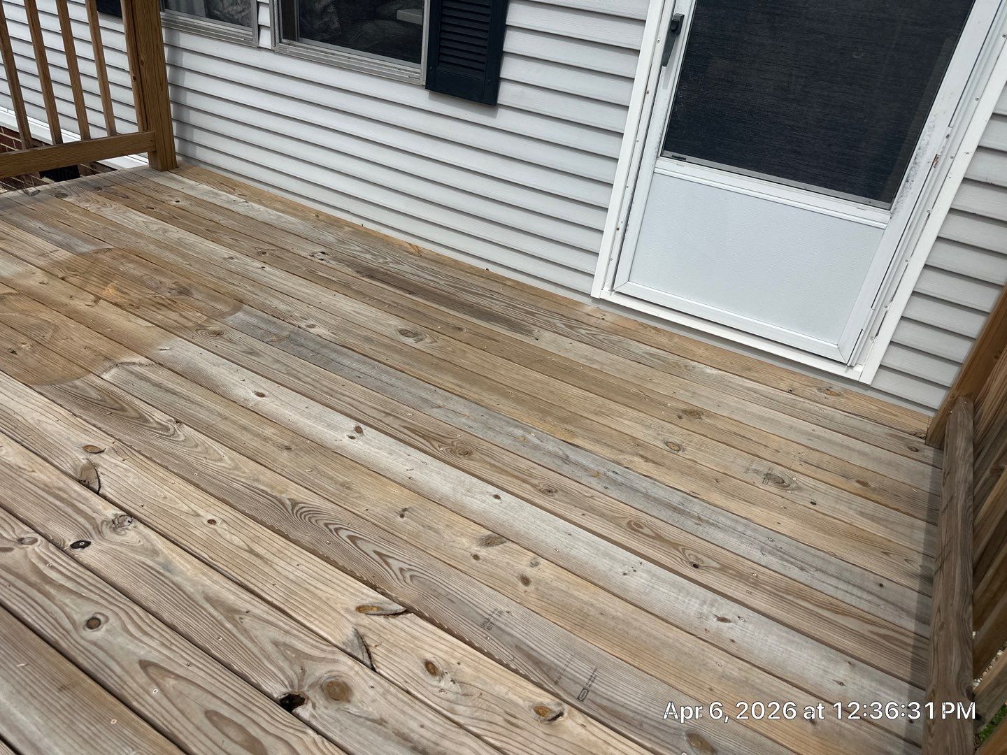 Deck using Wood Sealant by DuraSeal
