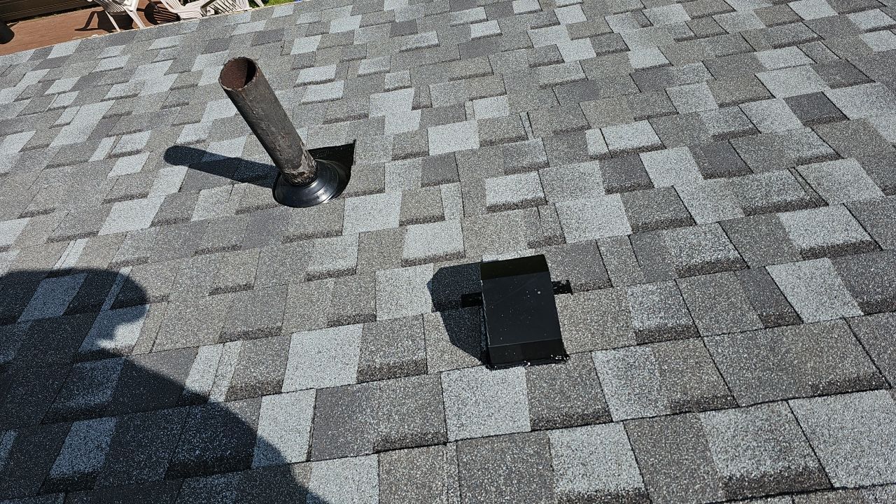 ATLAS PINNACLE: COASTAL GRANITE by Eagle Eye Roofing