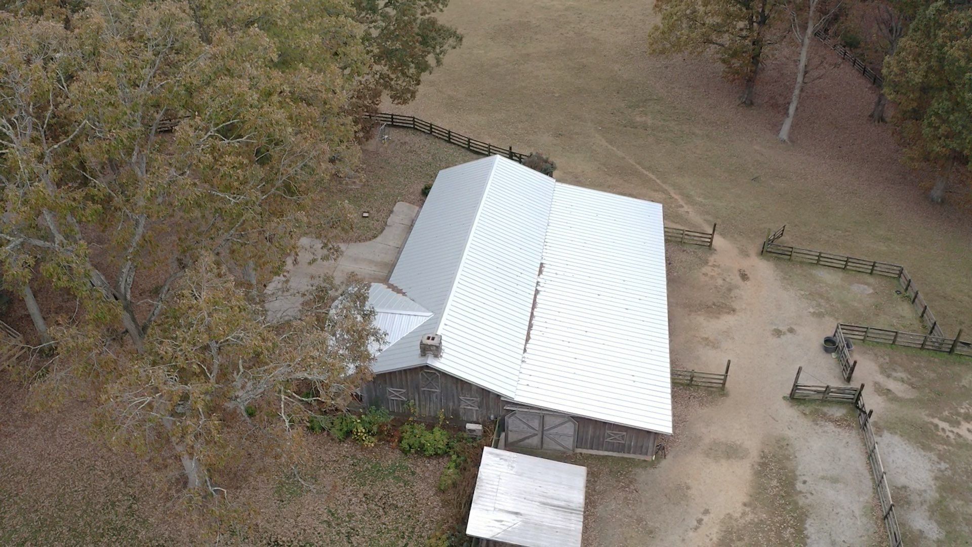 Beautiful Standing Seam Metal Roof by Just In Time Roofing and Restoration