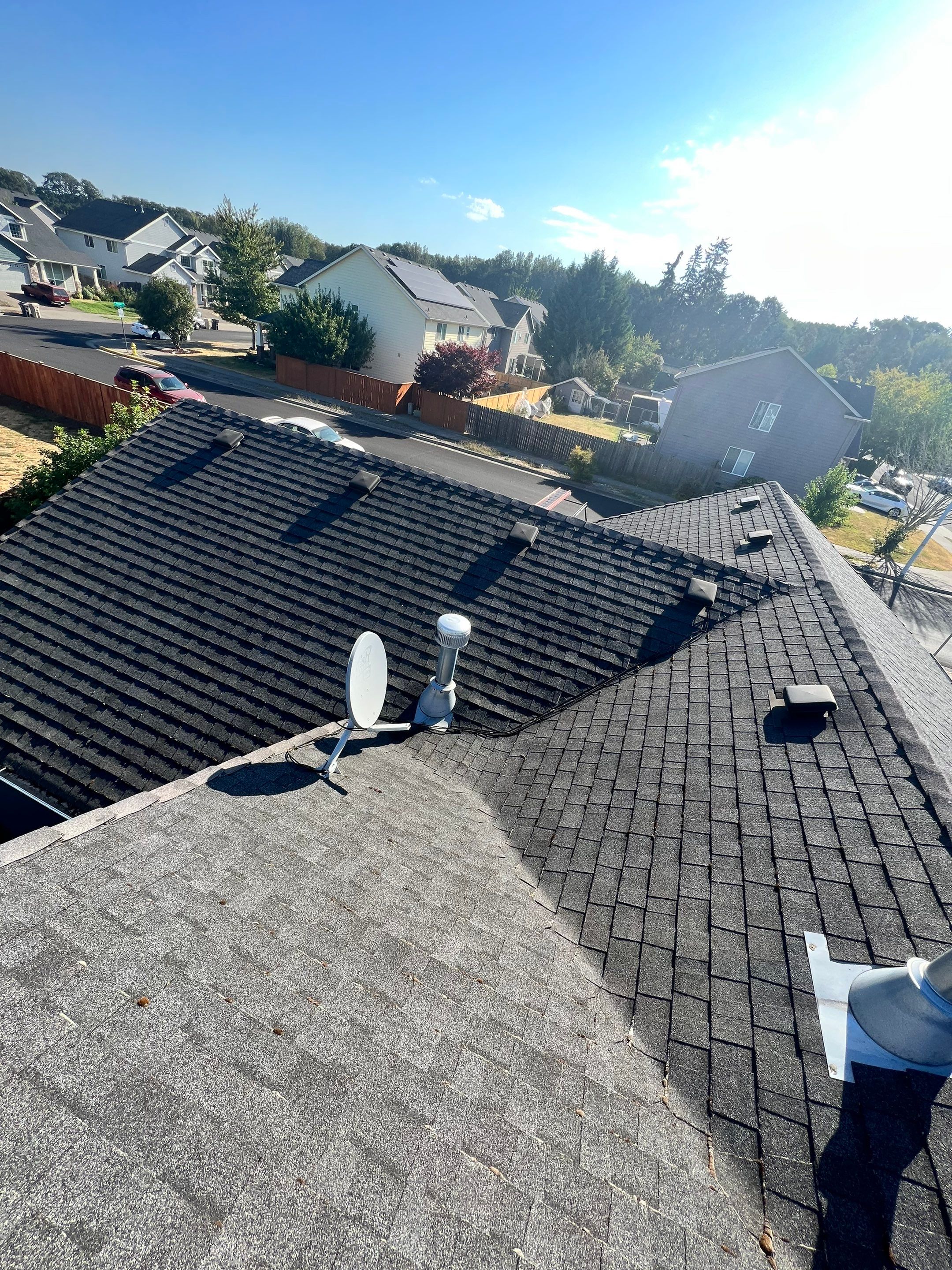 Residential Re-Roof in Albany Oregon by Orezona Building & Roofing Company, Inc.