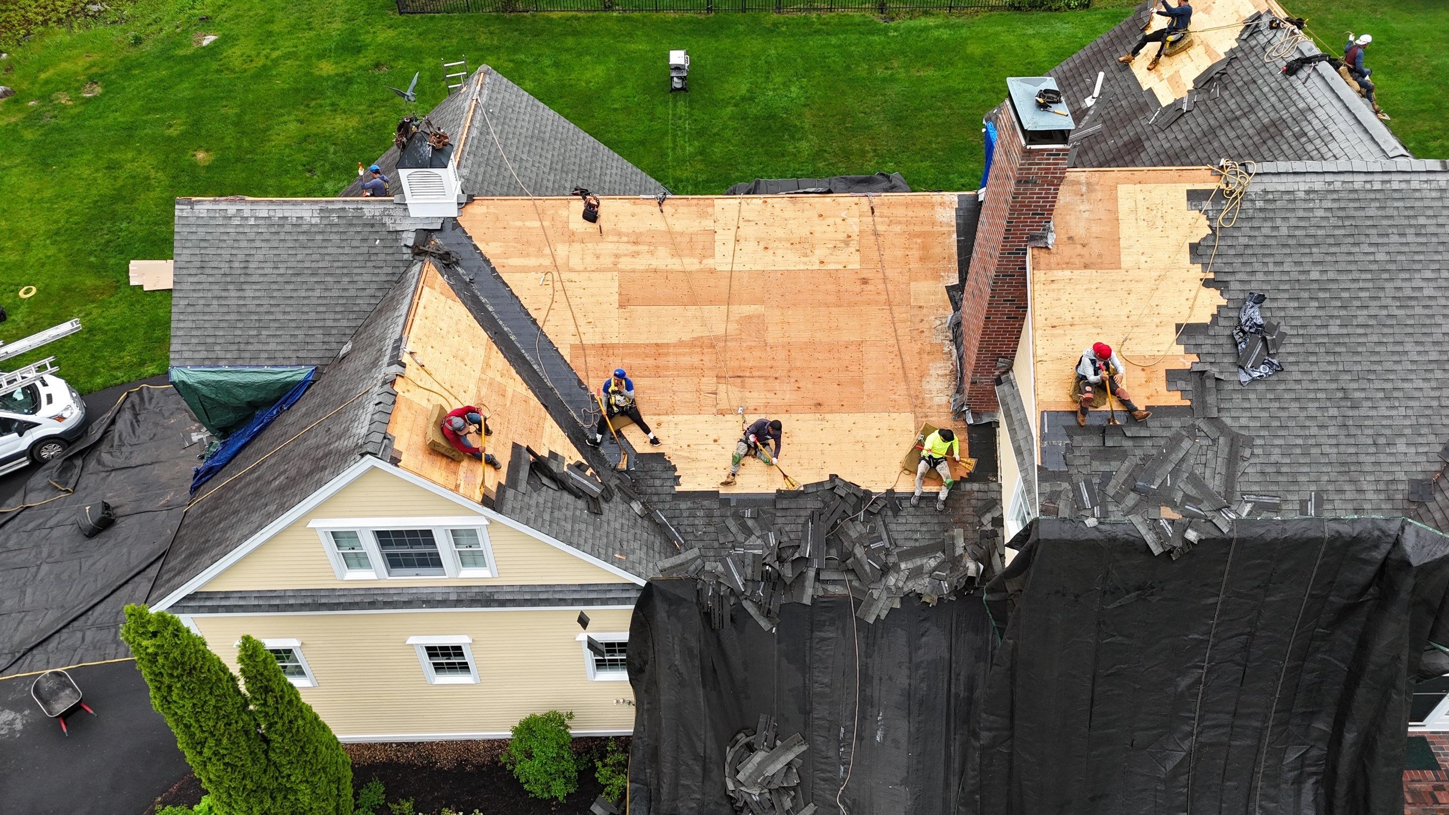 Roof Replacement with Owens Corning Shingles and Copper Flashing by Mighty Dog Roofing of Greater Middlesex County