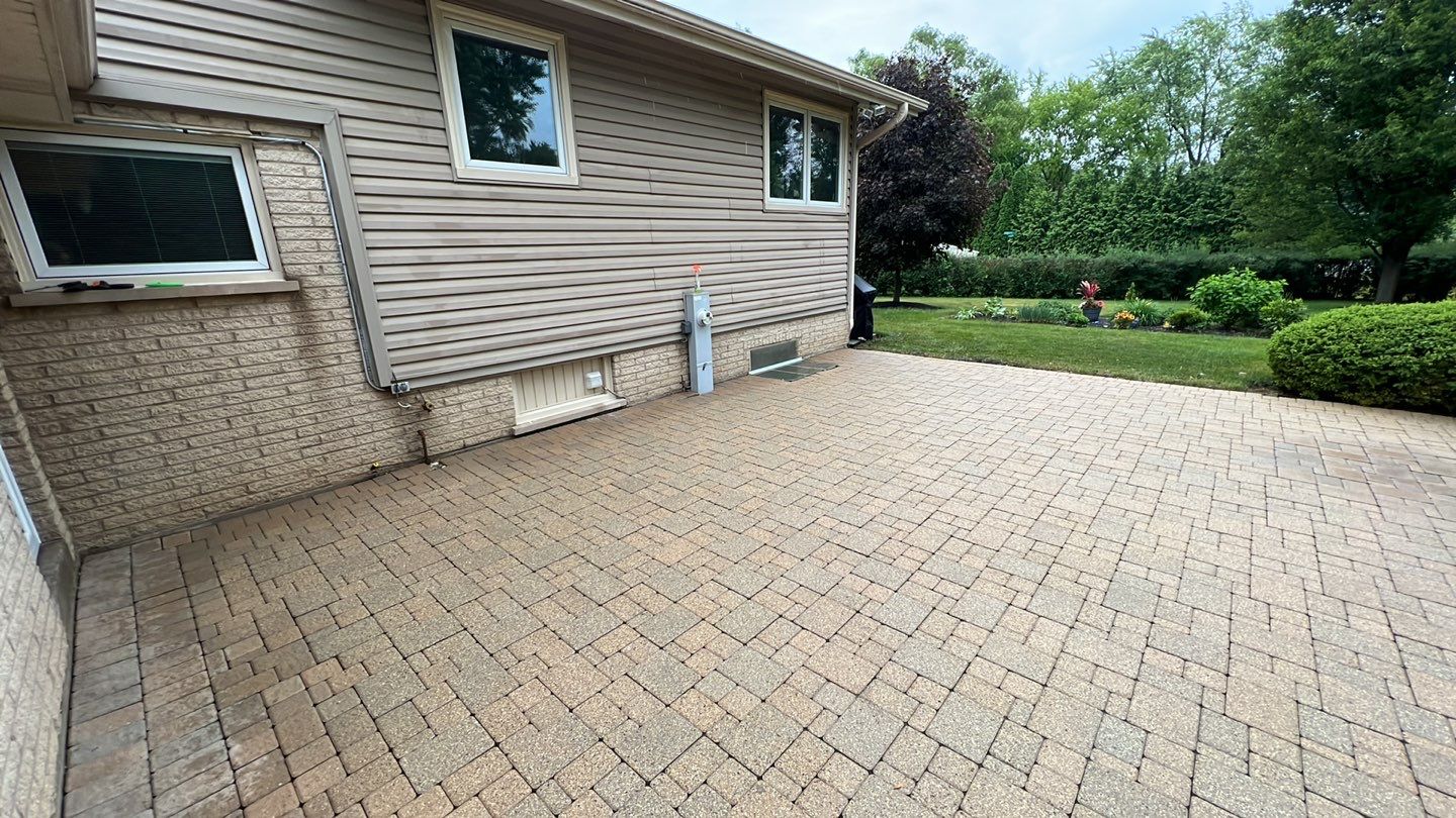 Northbrook, IL repair, clean, sand, seal by Northern Power Washing LLC.