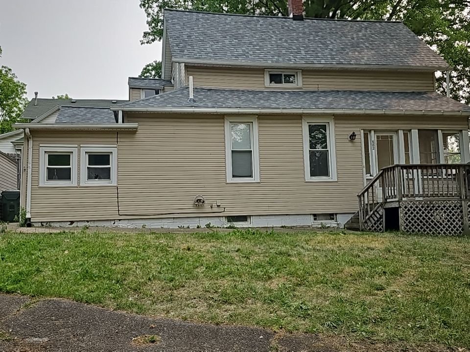 ATLAS PINNACLE COLOR: COASTAL GRANITE by Eagle Eye Roofing