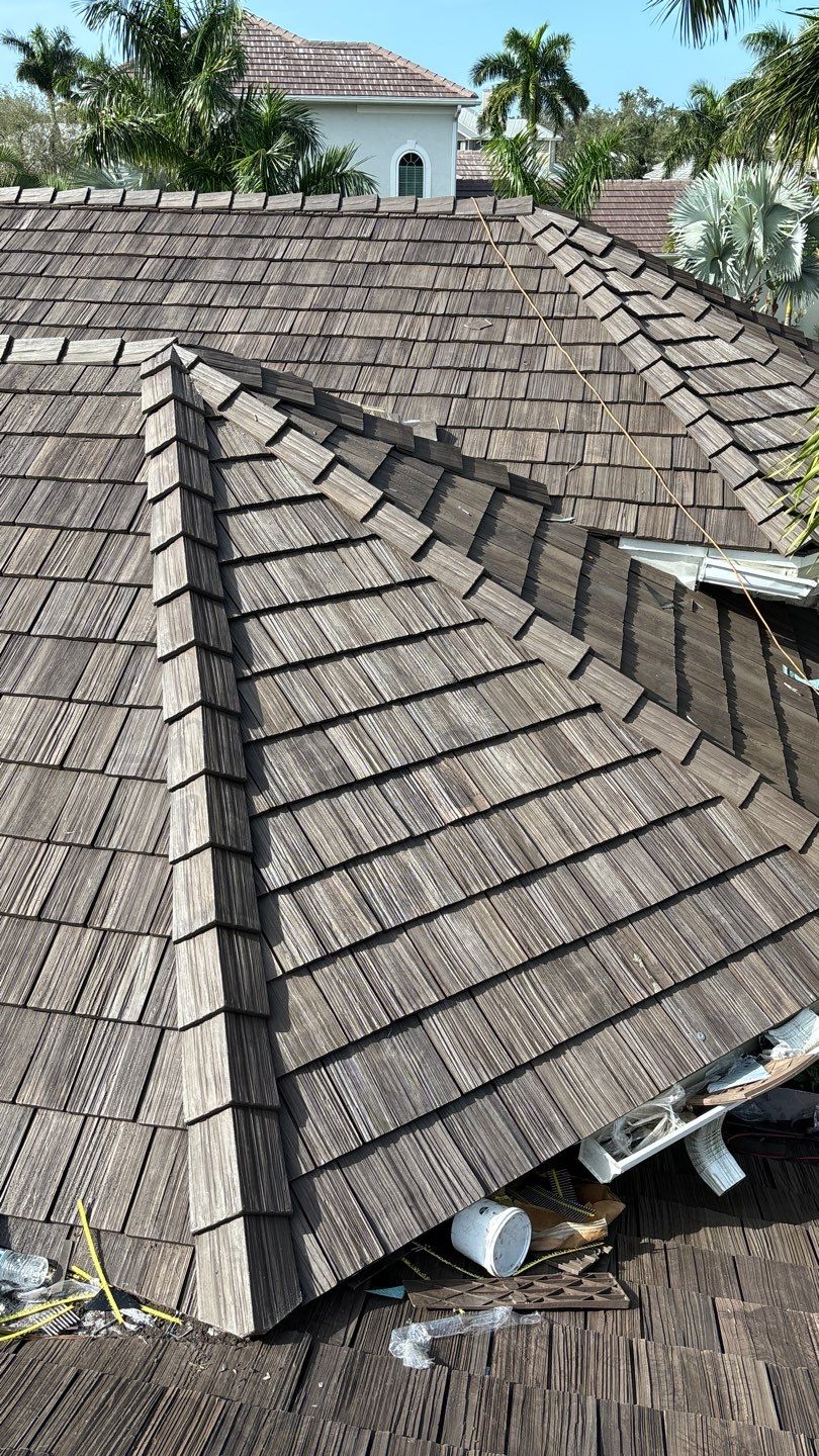Residential Composite Replacement in North Fort Myers by International Roofing