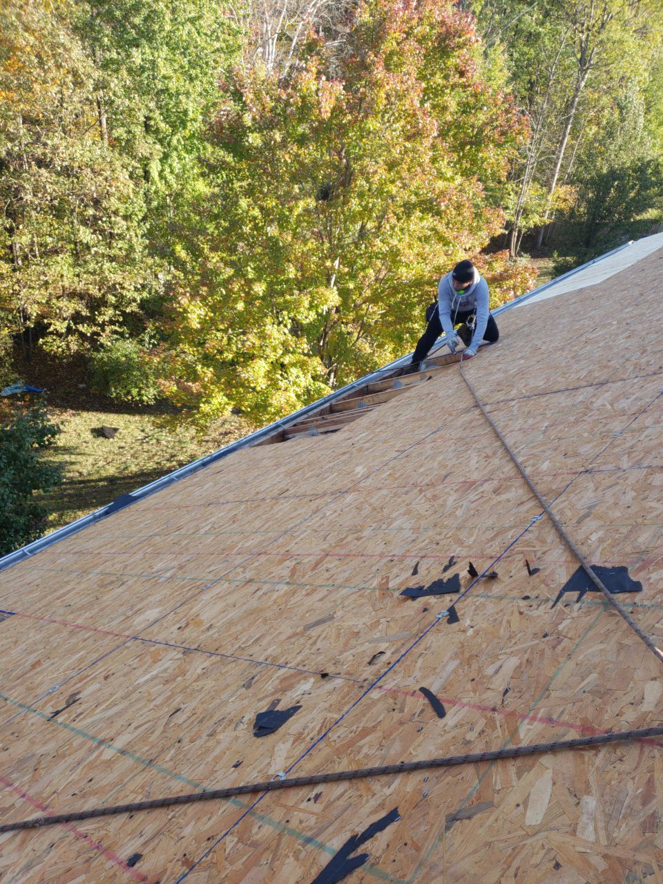 Woodbridge: CertainTeed Landmark Designer Shingles in Cottage Red by RM Banning, Inc.