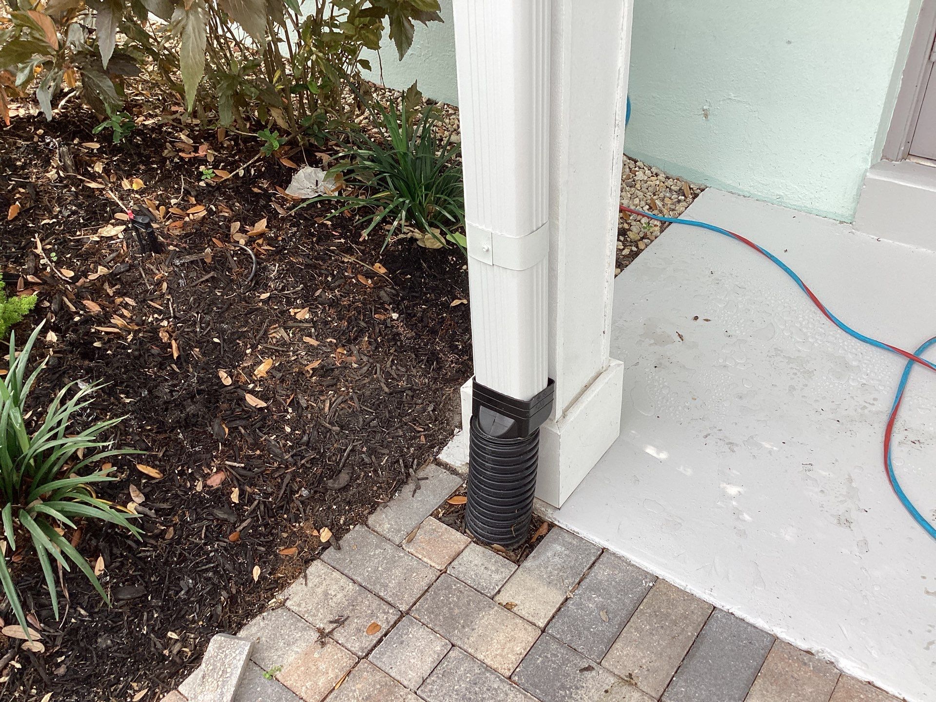 Elegant 7-Inch Seamless Gutters in Sarasota FL in Sarasota FL by Gutter Professors