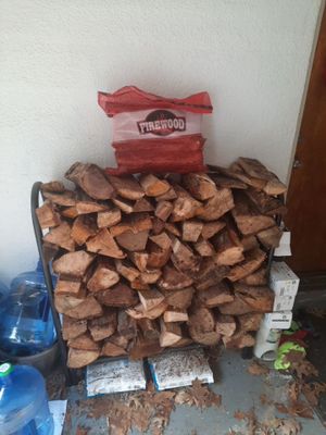 Firewood Delivery  using Seasoned Firewood