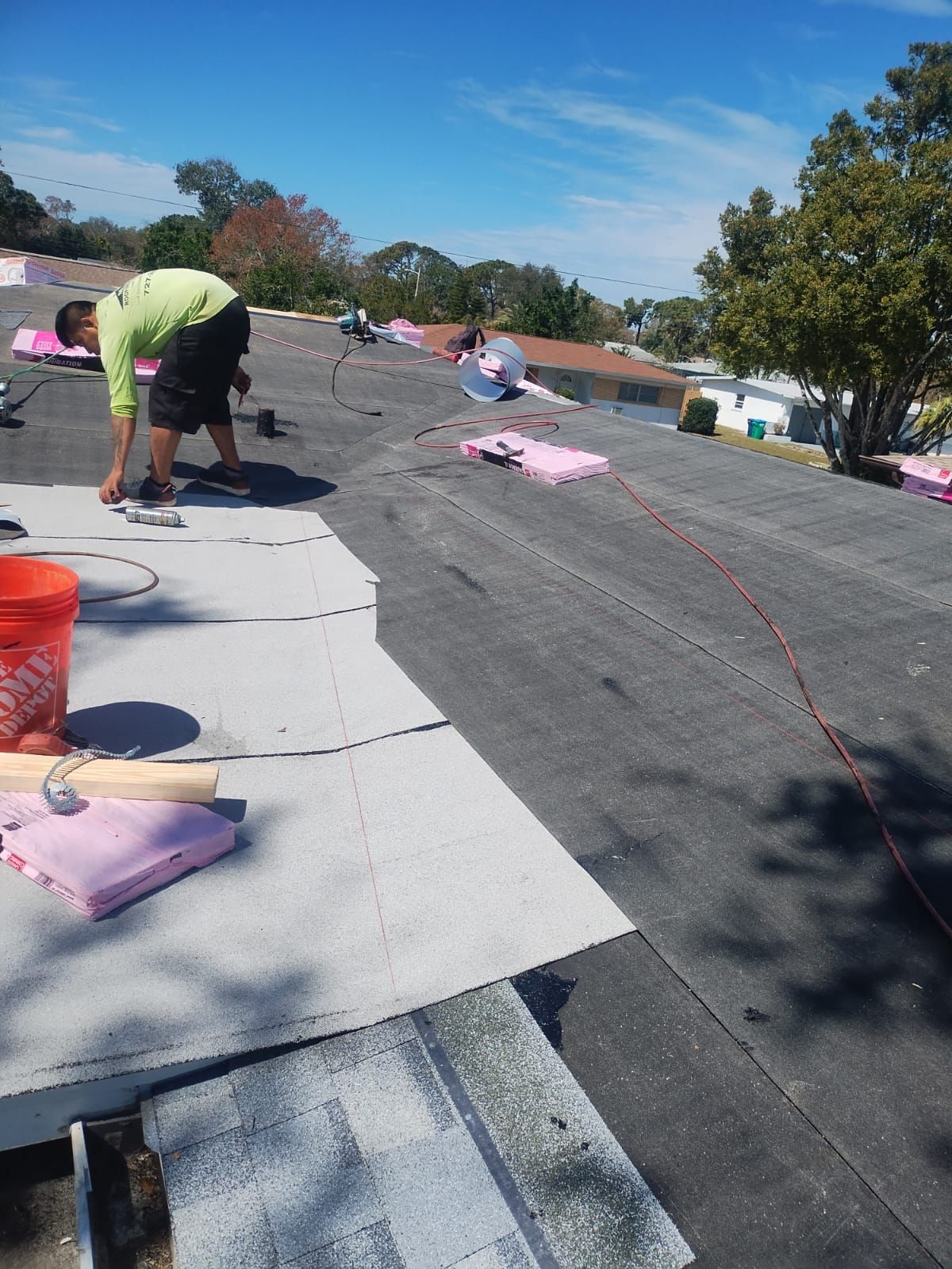 Project in Seminole 33772 by Mitchell Roofing Company LLC 