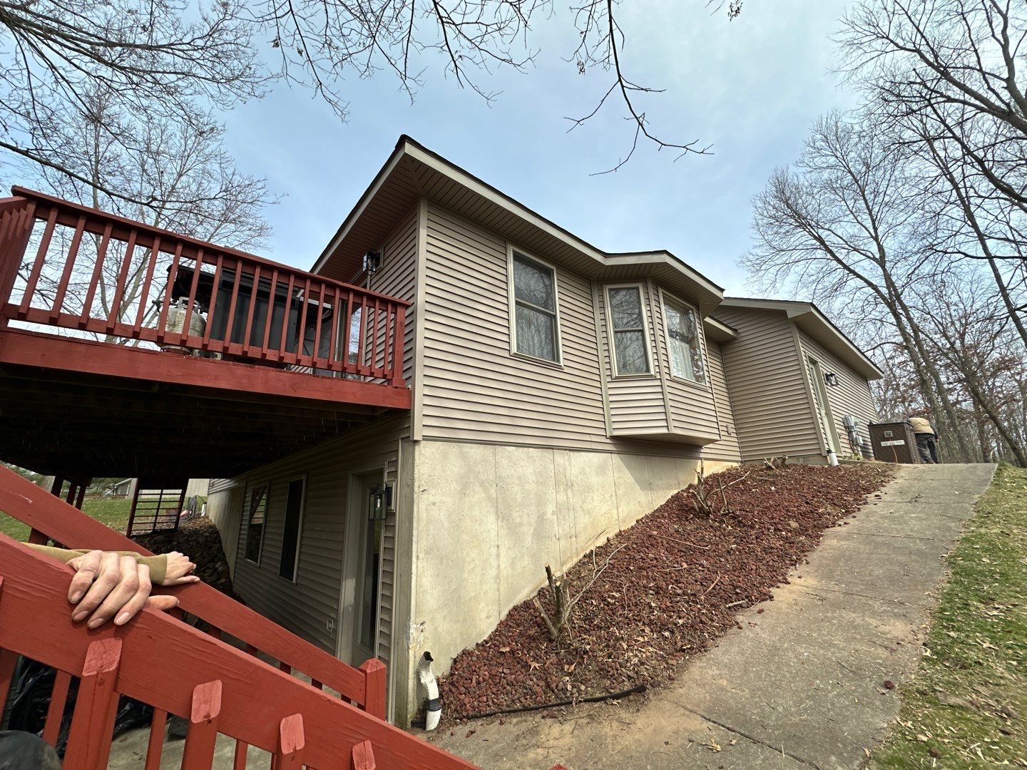Siding Replacement using Certainteed Restoration Classic D4 by 180 Contractors