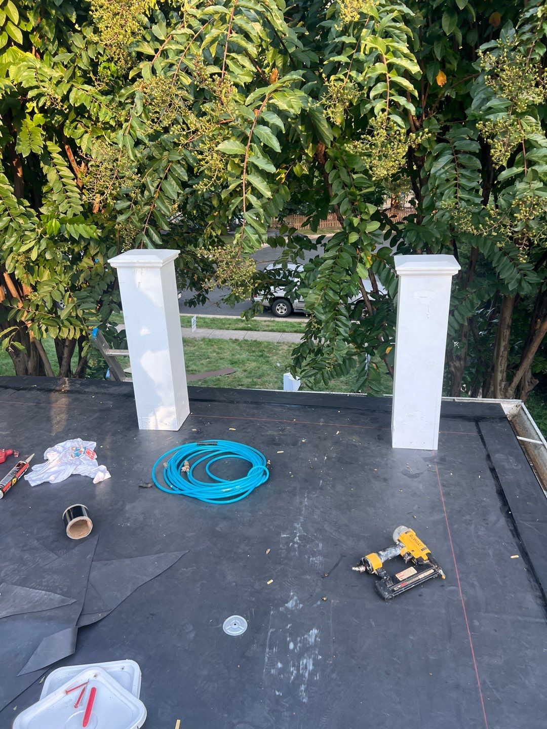 McLean - Residential Flat Roof Replacement with Carlisle Syntec EPDM by RM Banning, Inc.