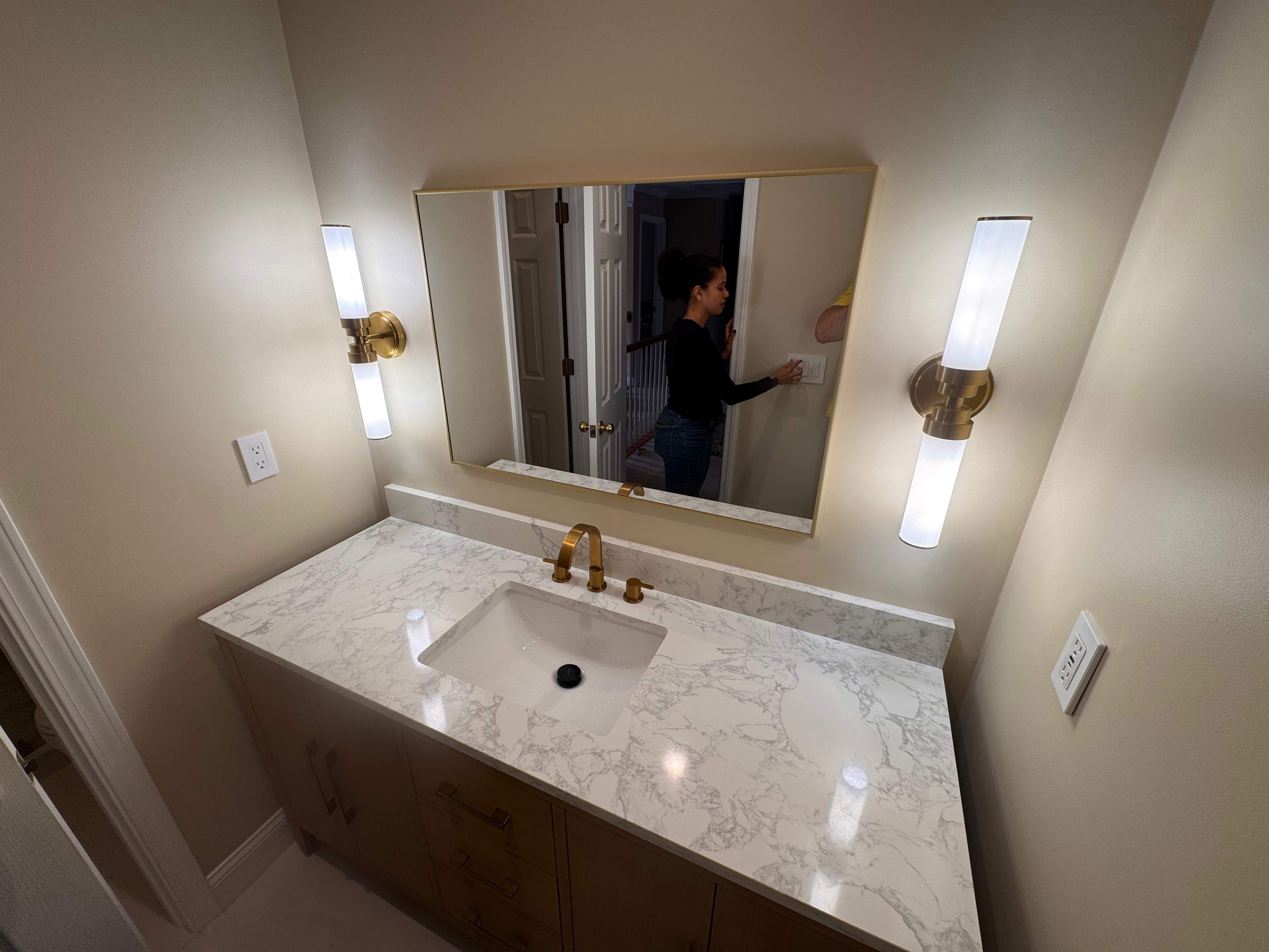 Jack and Jill bathroom renovation by Prudencio