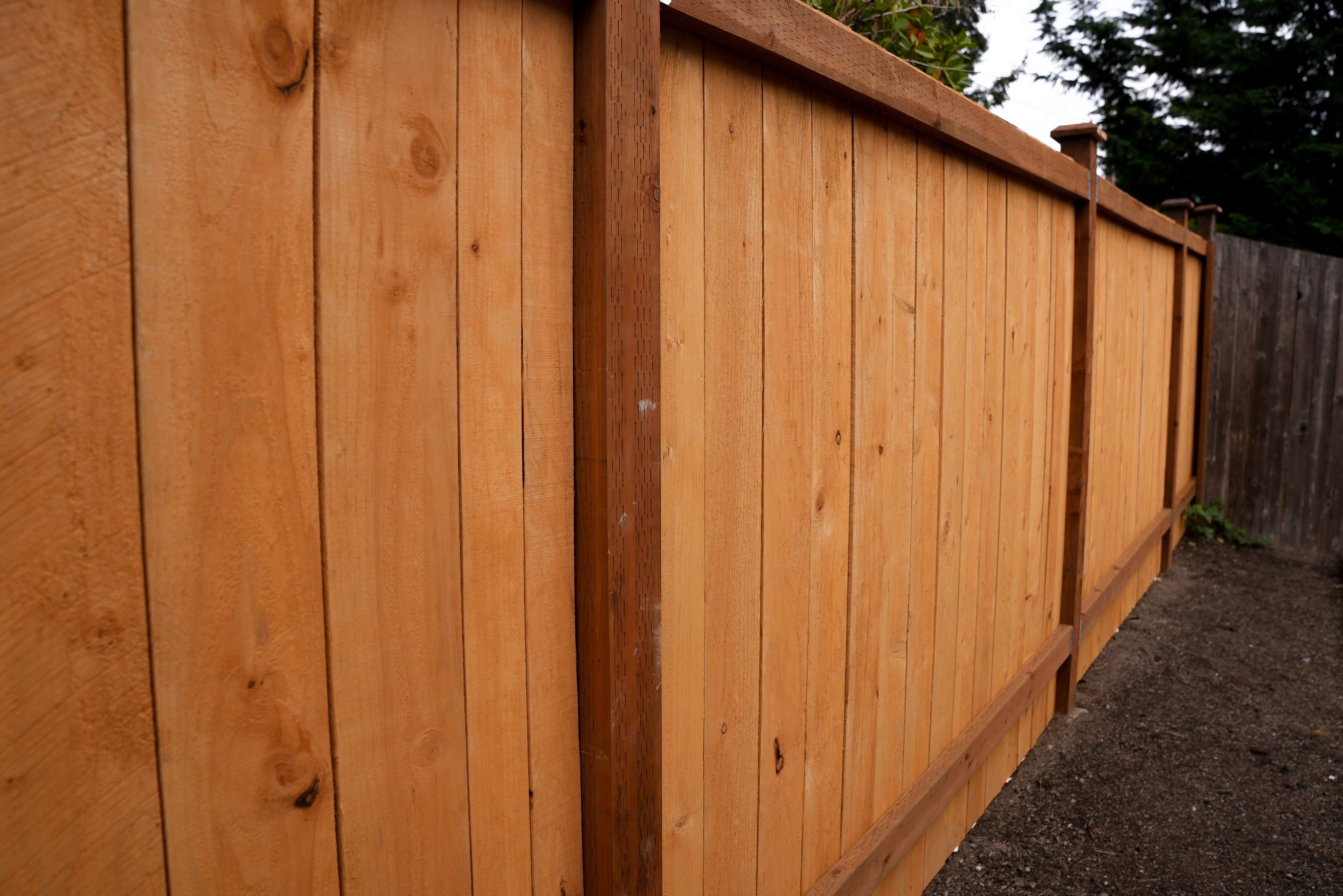 Jireh Outdoor Projects | Retaining Wall & Fence Build by Jireh Asphalt & Concrete Inc 