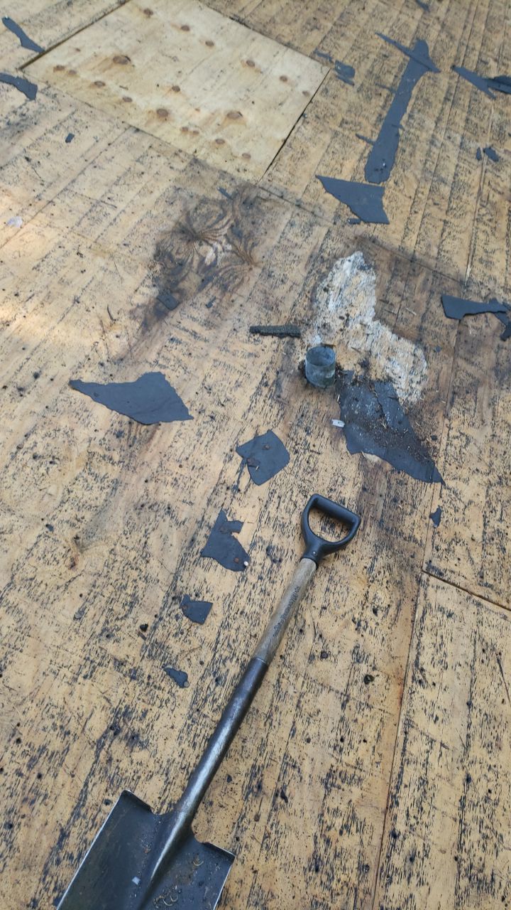 Springfield CertainTeed Landmark Weathered Wood Roof Installation by RM Banning, Inc.