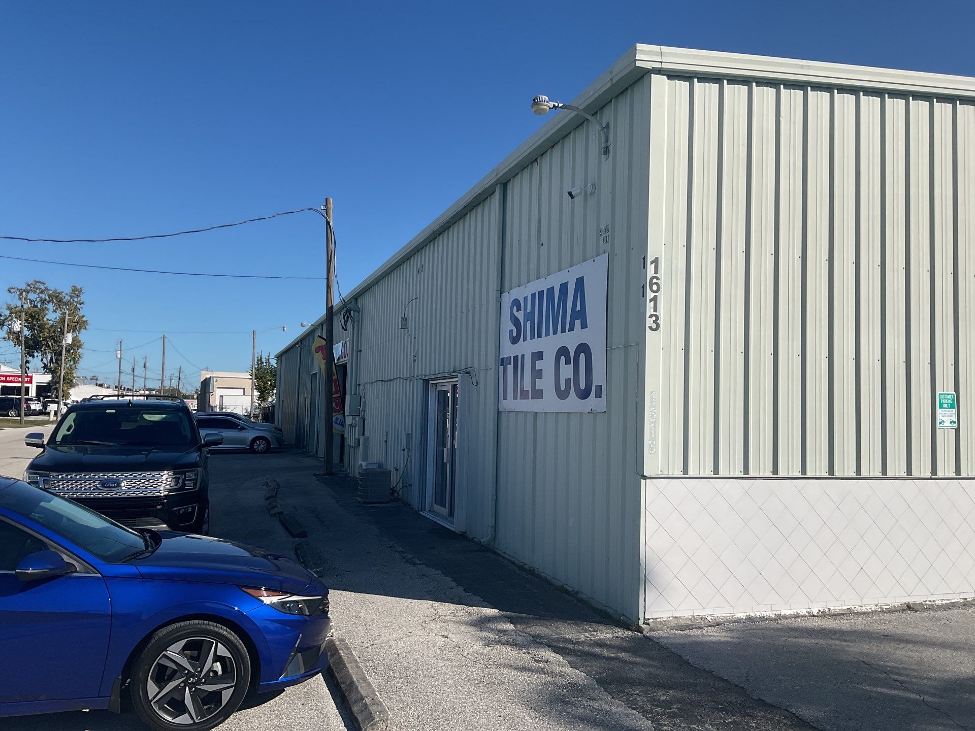 Commercial Gutters using 7 inch seamless gutters in Cape Coral FL by Gutter Professors