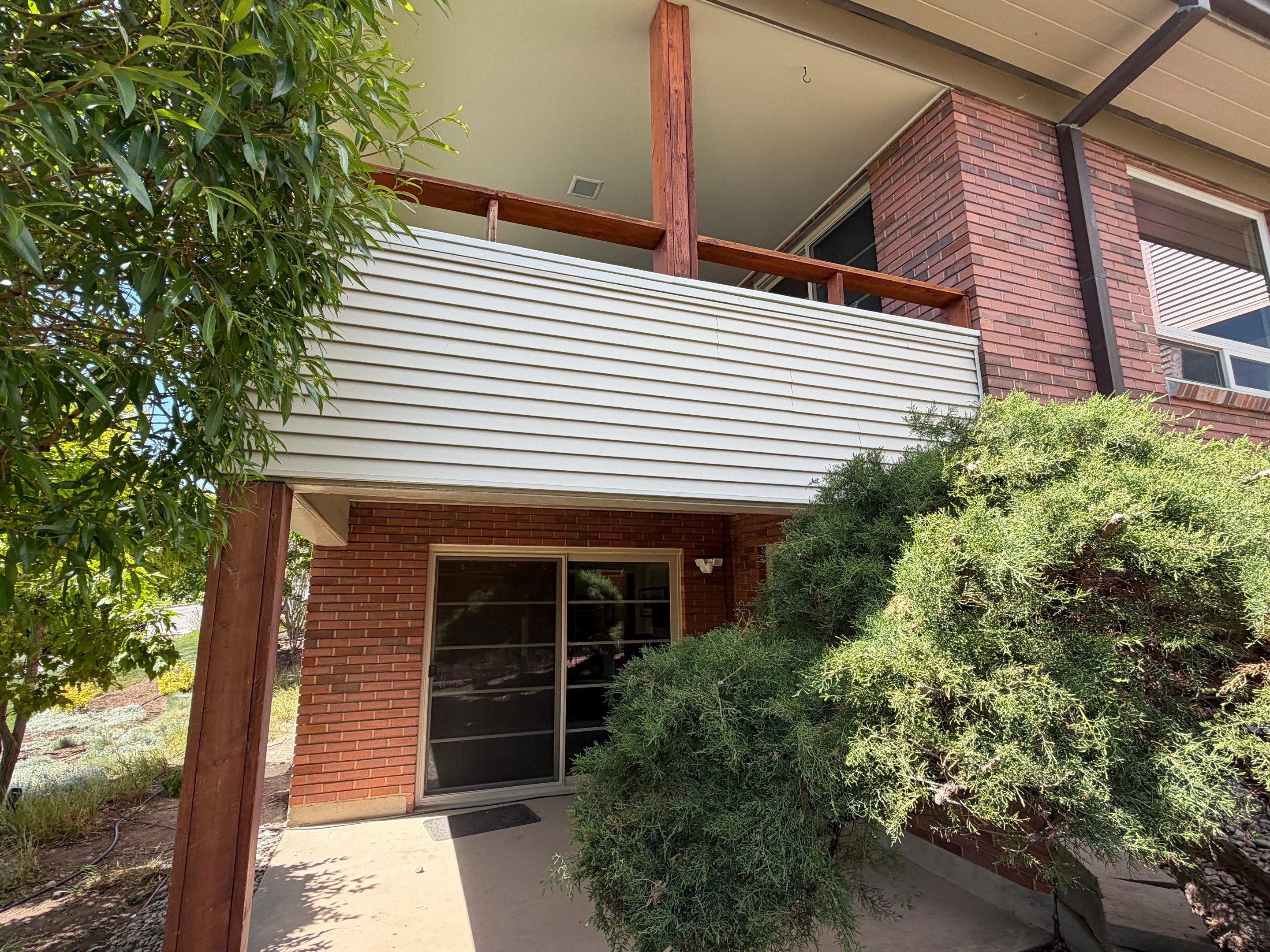 Salt Lake City | Targeted Vinyl Siding Match & Replacement | Wicker by Ideal Siding Utah