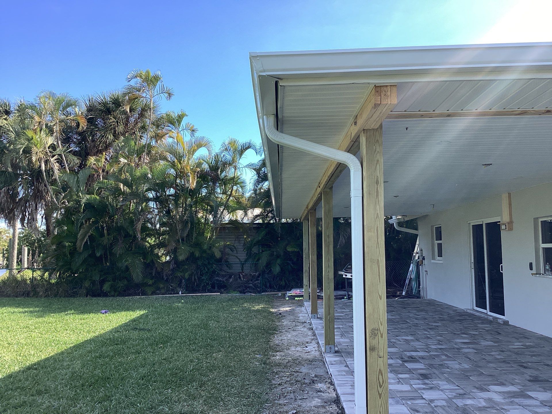 7-Inch K-Style Gutters Installed in Fort Myers FL by Gutter Professor by Gutter Professors