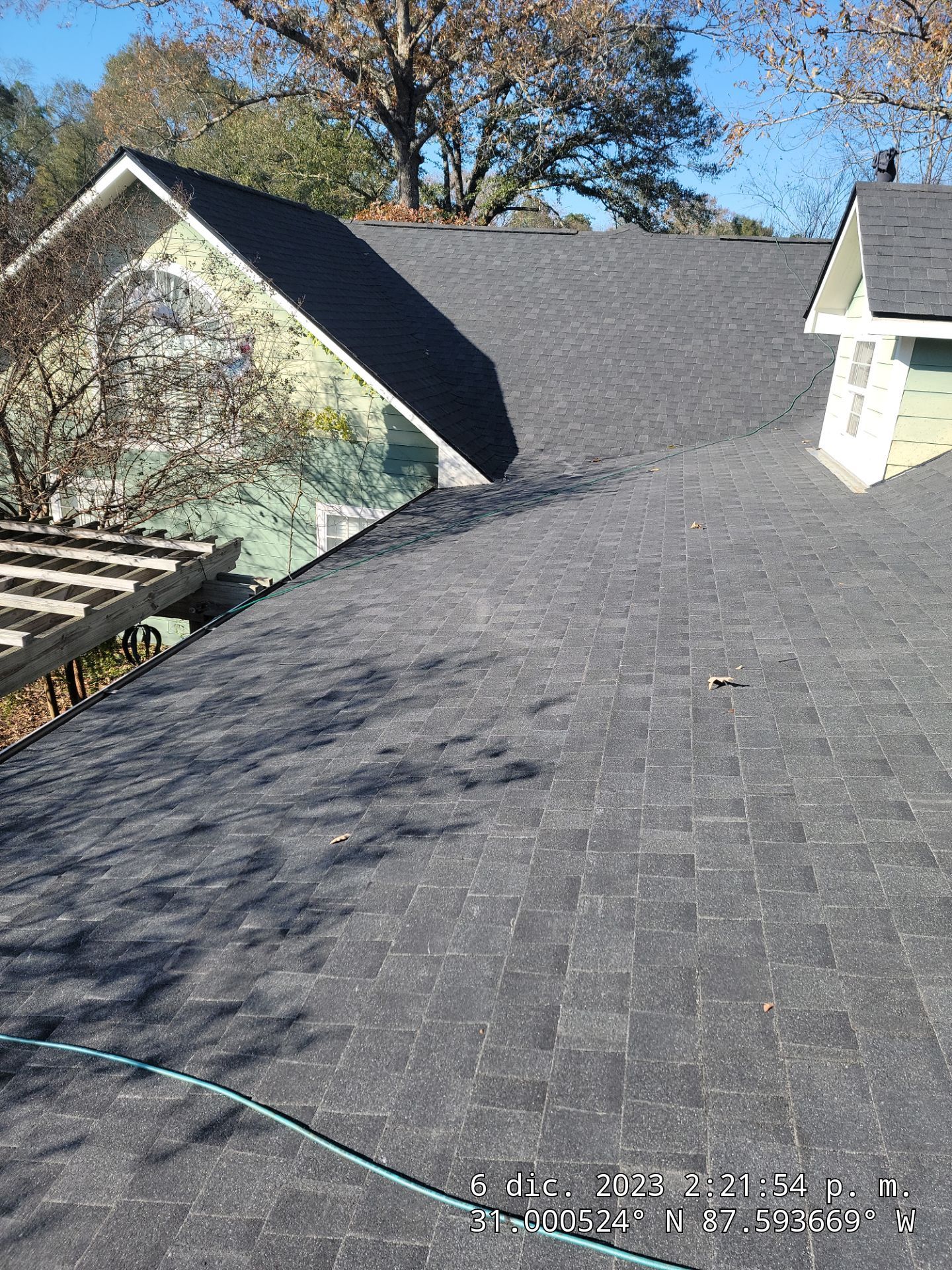 Jaye by IAM Roofing LLC