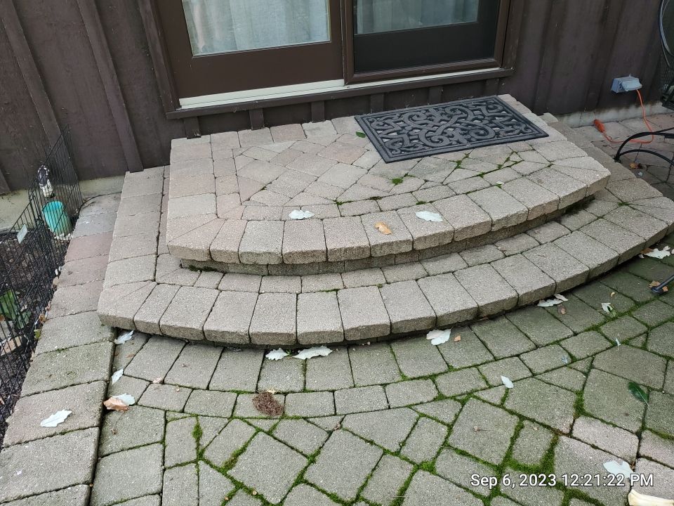 Brick paver clean, sand and seal.  using Surebond SB-1300 by Northern Power Washing LLC.