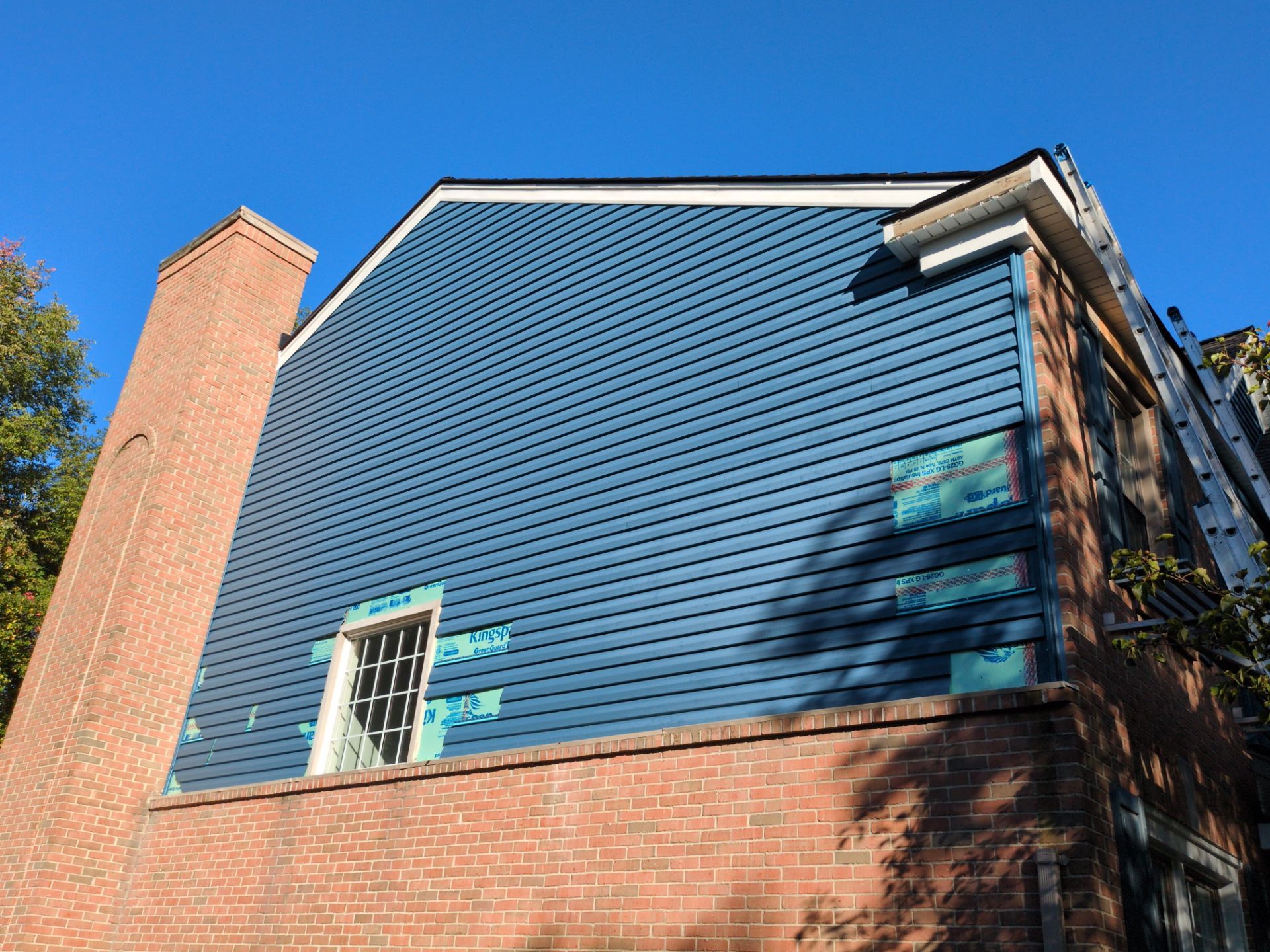 Siding Replacement using Alside Charter Oak D4.5" by 180 Contractors
