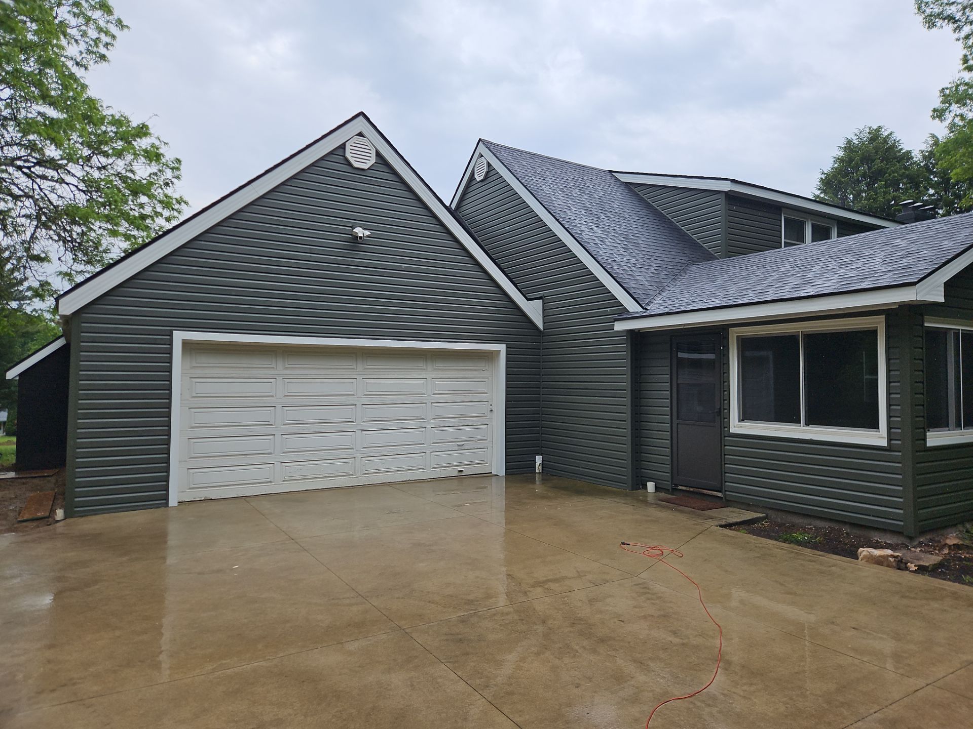Akron, Ohio Roofing & Siding Installation by Pine Ridge Roofing LLC
