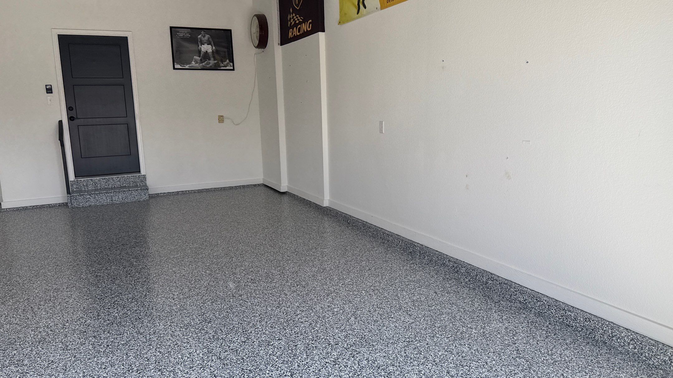 Jan's New Domino Floor Look by Banner Garage