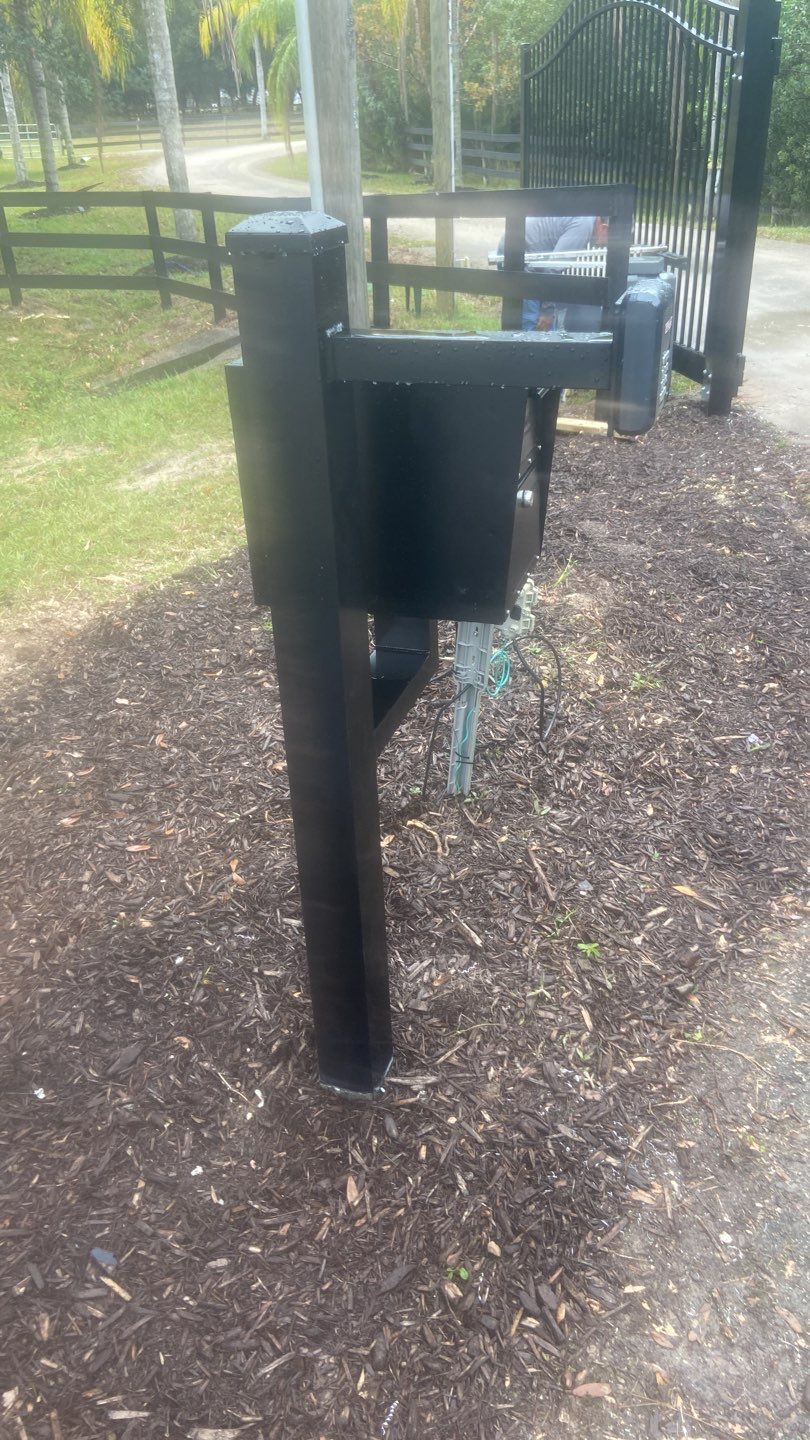 Bradenton, FL Gate Operator Installation & Horizontal Privacy Fence by Asap fence and gates, LLC