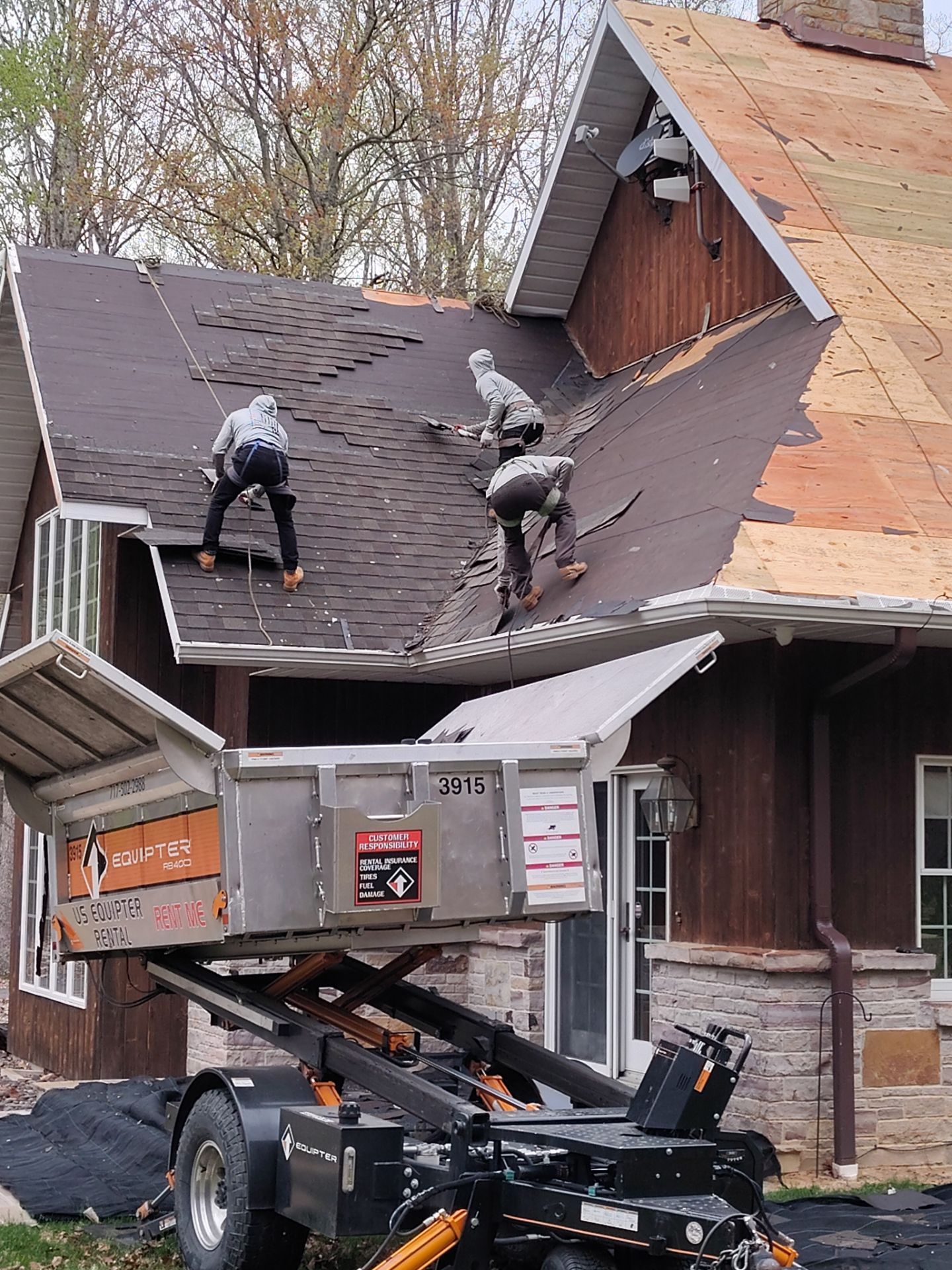 Roofing Installation using Gaf Hdz Architectural Shingle -Barkwood by Teflon Roofing