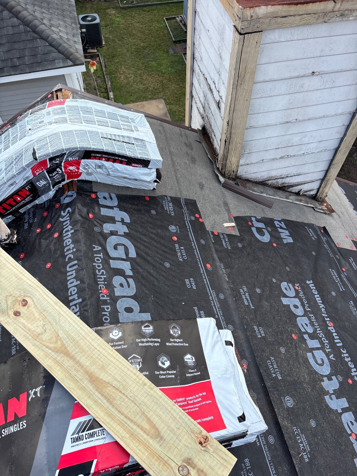 Roof Replacement Houston by Roof Repair Company
